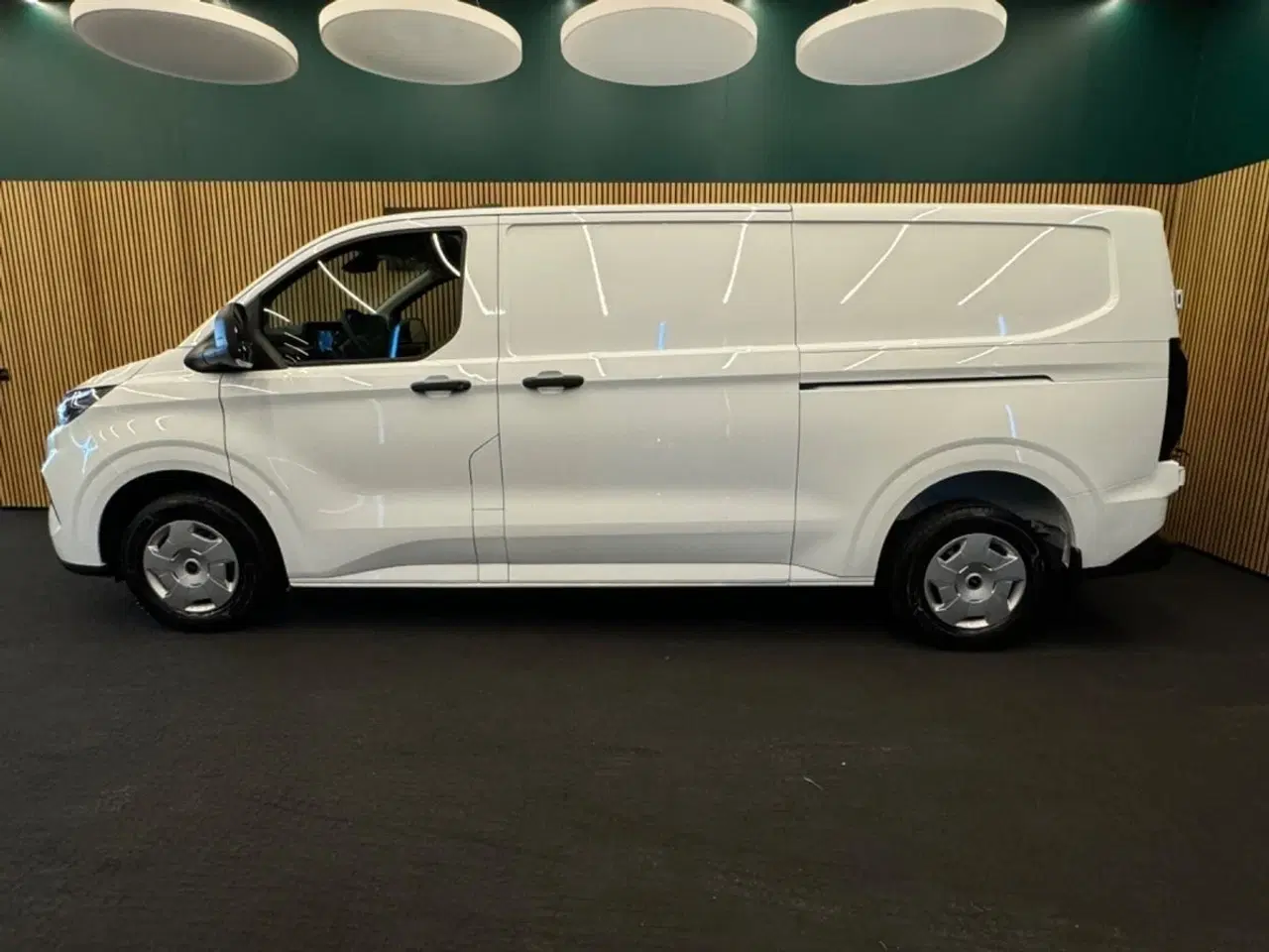 Billede 2 - Ford Transit Custom 300L 2,0 EcoBlue Trend