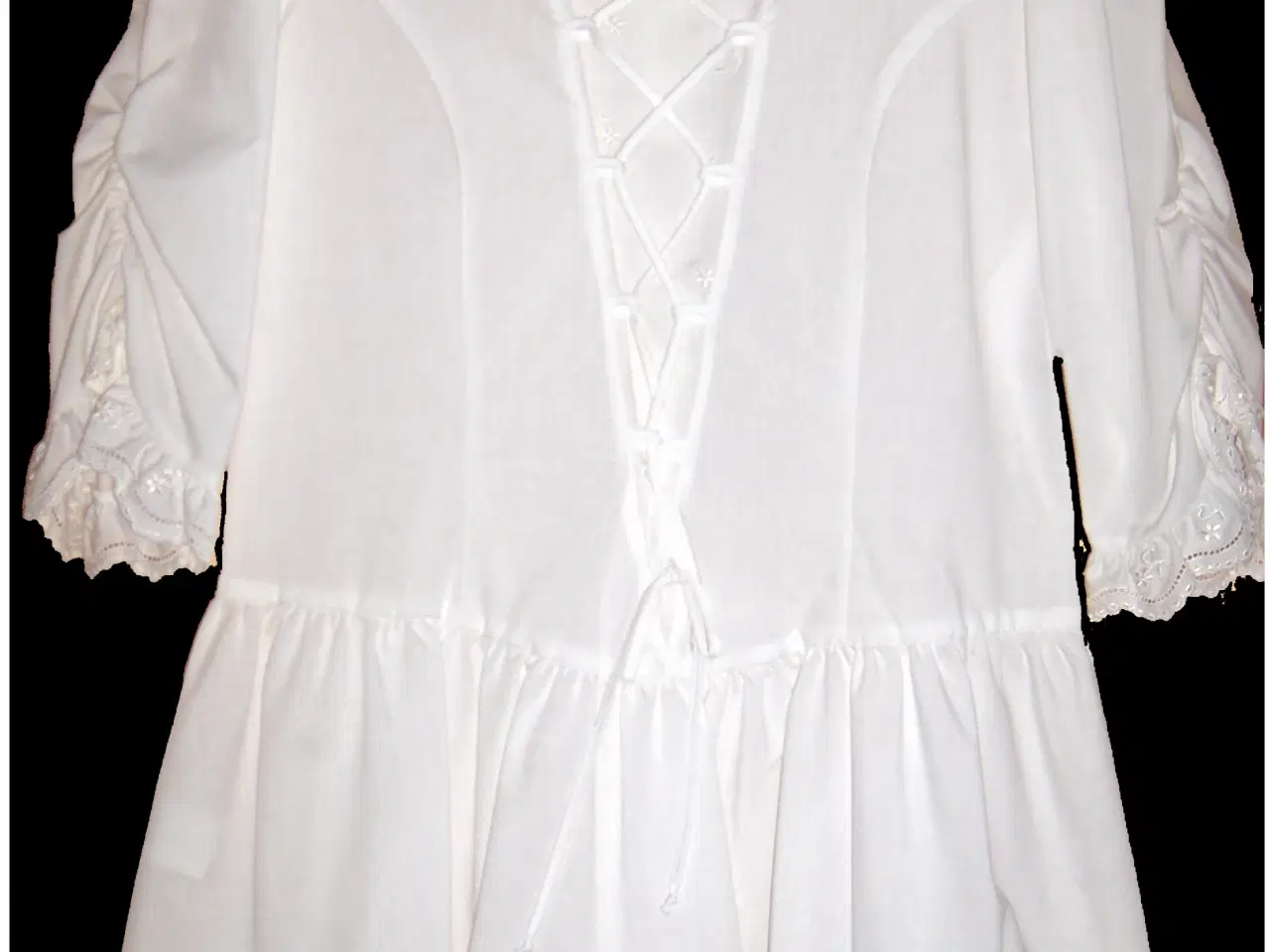 Billede 1 - Konfirmationskjole, Poetry A Romance By Blach40-42