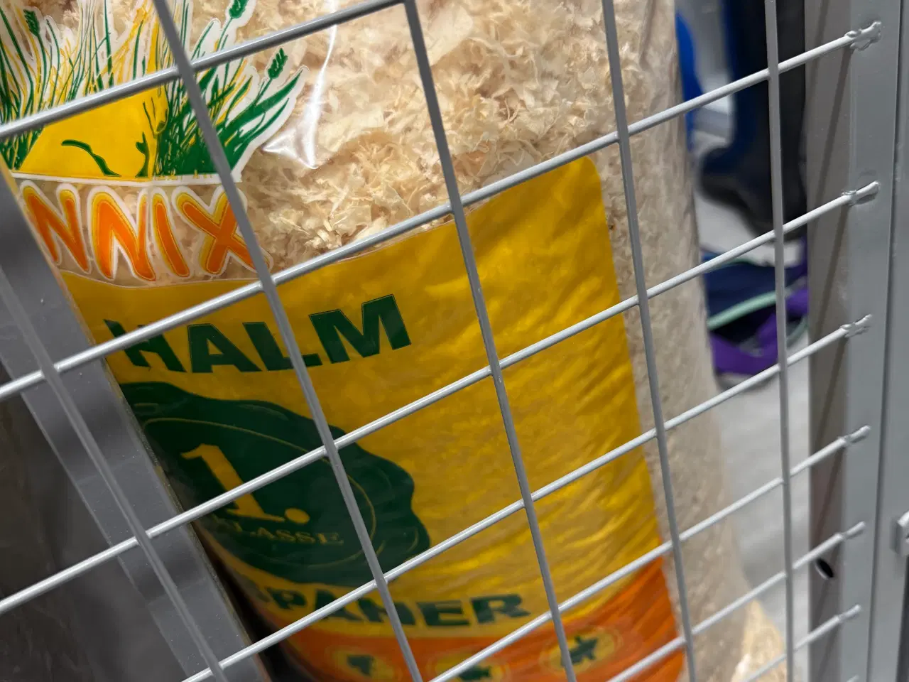 Billede 2 - Kanin bur + bundstrøelse