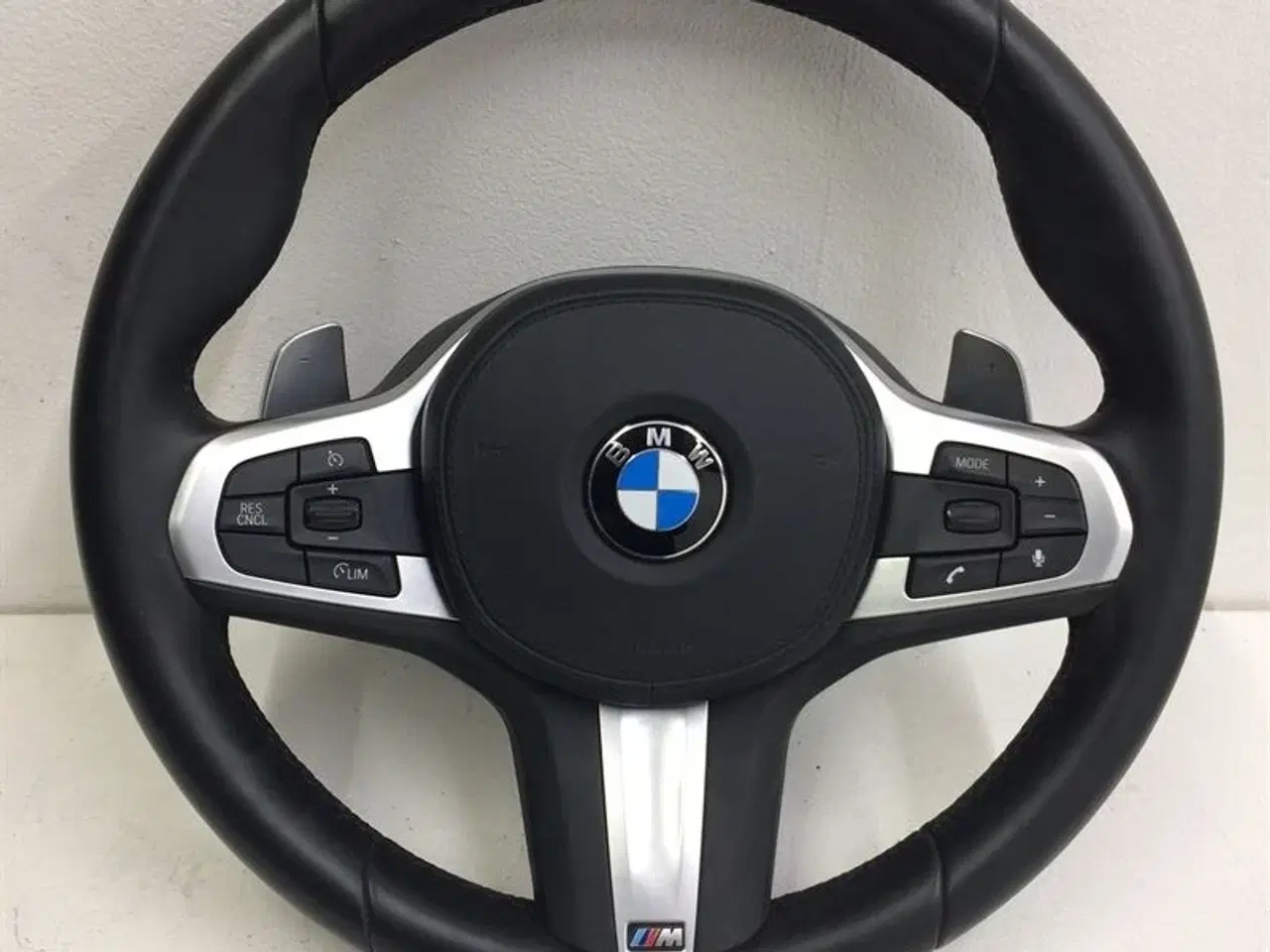 Billede 1 - M Sportsrat læder med paddelshift - BMW ///M-sport (Airbag medfølger) C44482 BMW G11 G12 G30 G31 G32 GT G38 X5 (G05) G15 X7 (G07) G14 G11 LCI G12 LCI