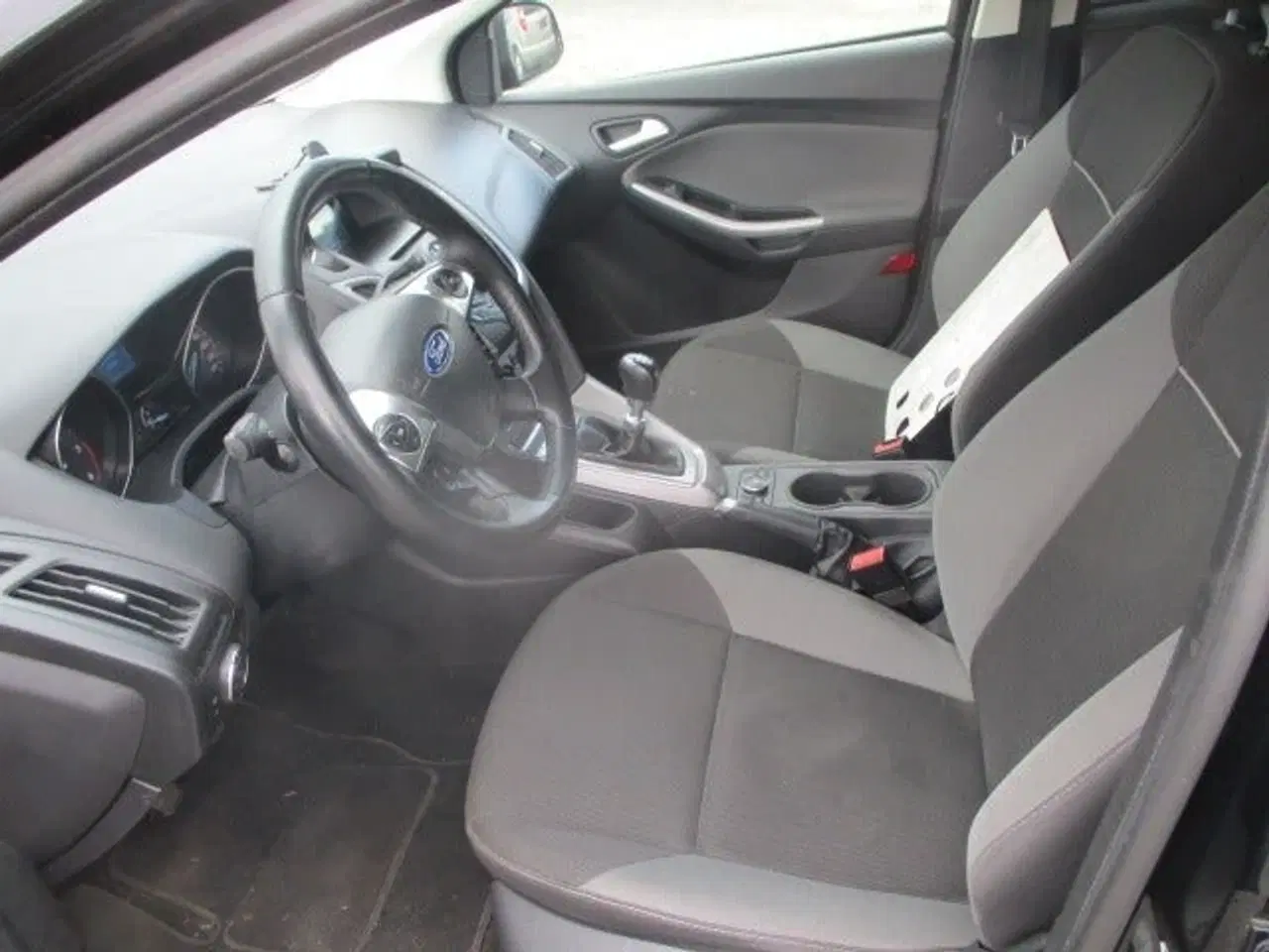 Billede 8 - Ford Focus 1,6 TDCi 115 Edition stc.