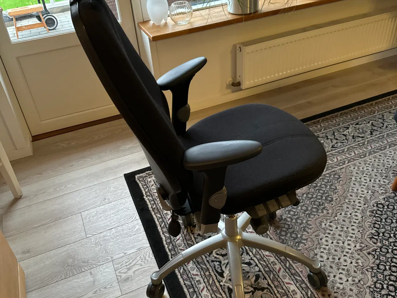 Billede 2 - RH Logic 400 kontorstol