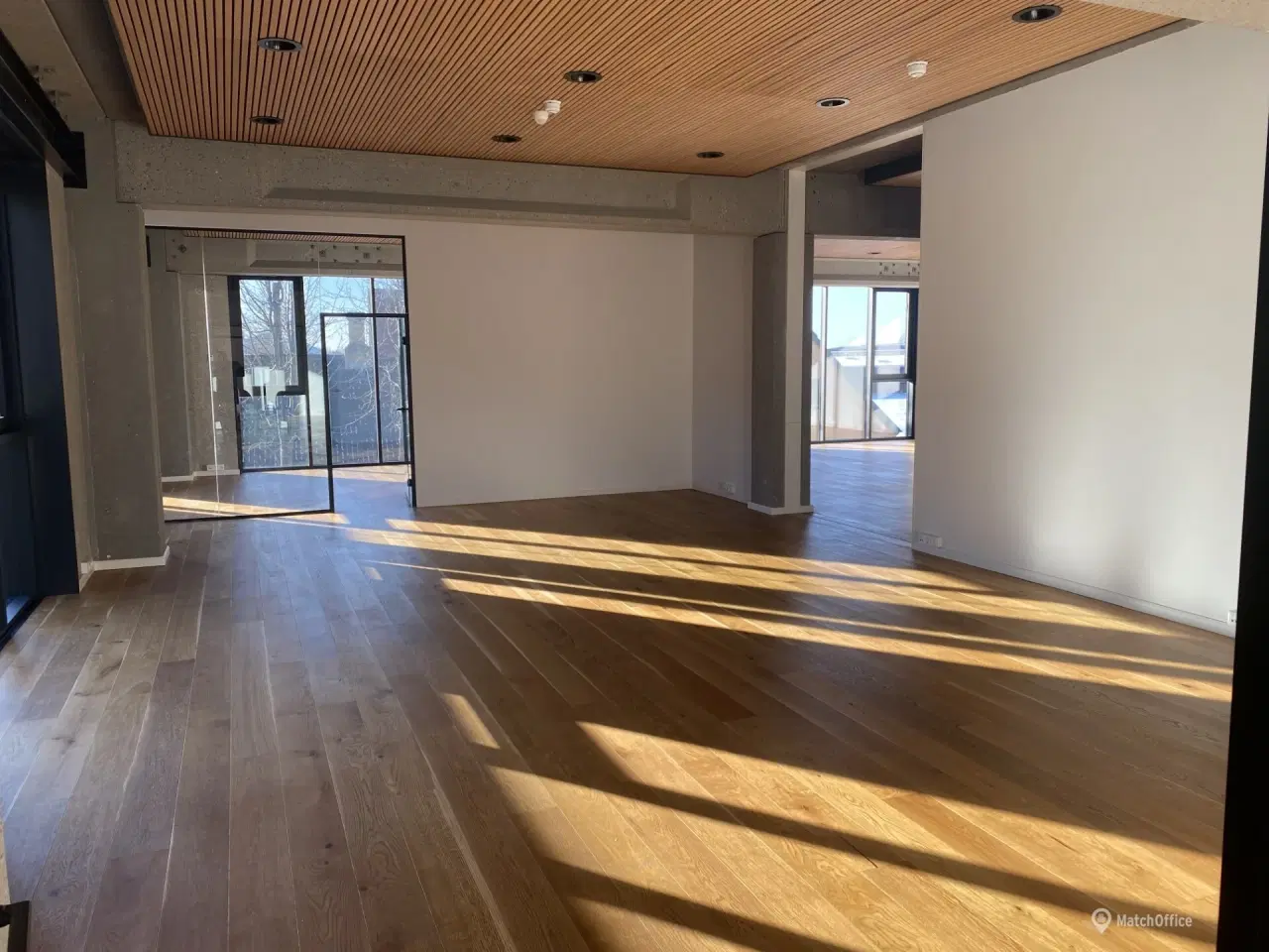 Billede 6 - Sjældent udbudt kontor med bedste beliggenhed og direkte udsyn til grønne omgivelser - GRATIS PARKERING