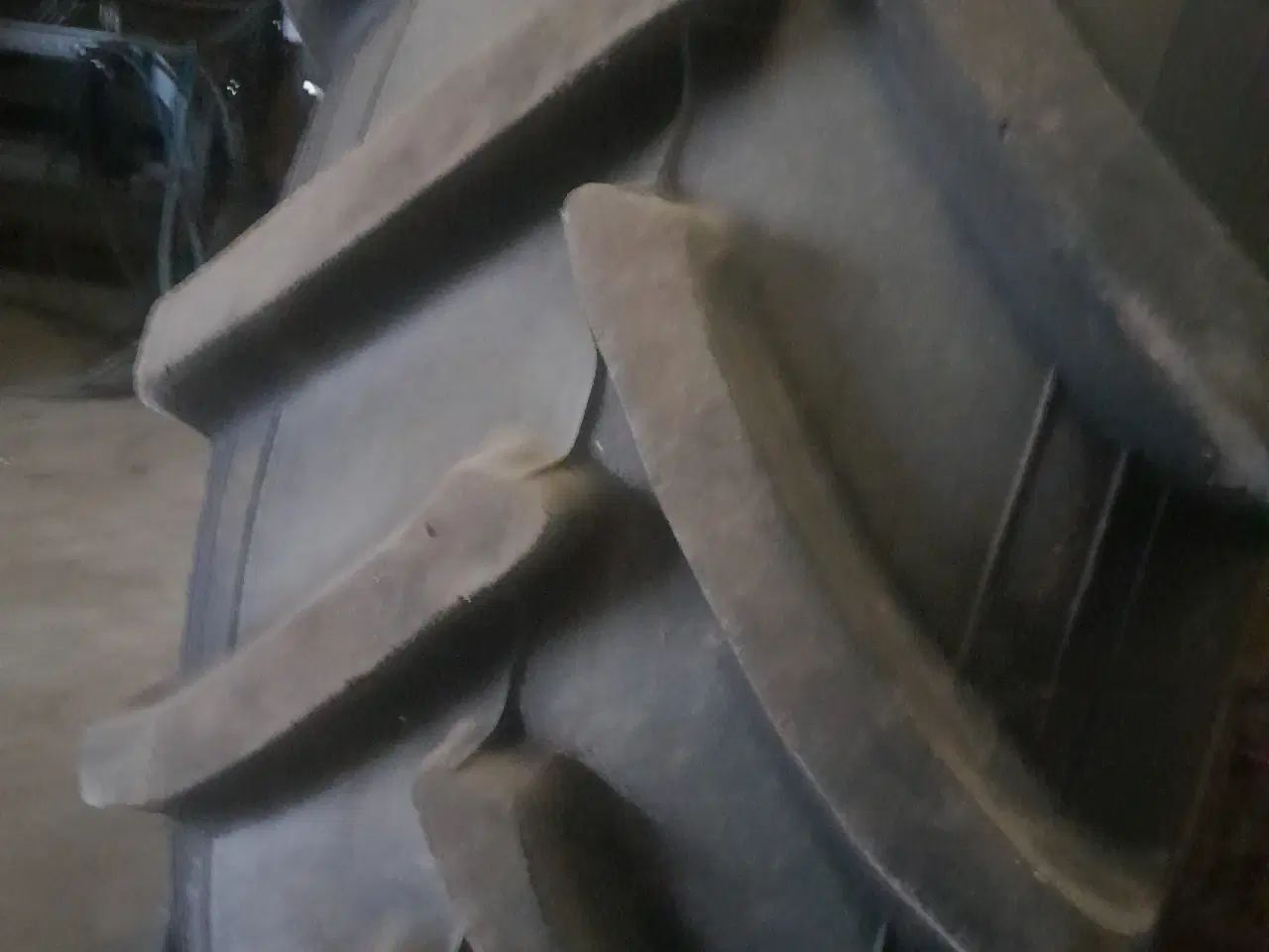 Billede 2 - Tvillinghjul 620/70/42