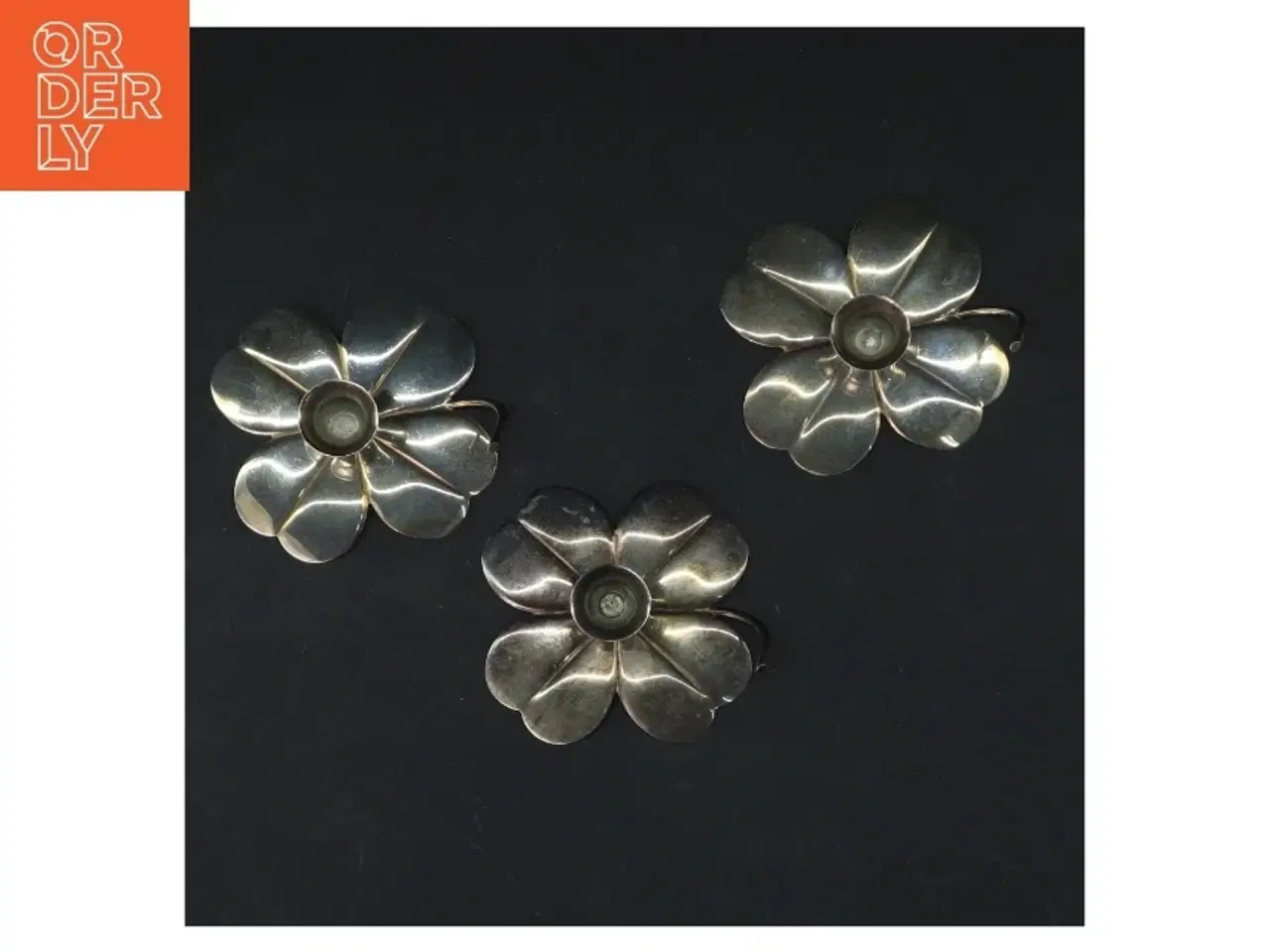 Billede 2 - Blomstformede lysestager (str. 7 cm)