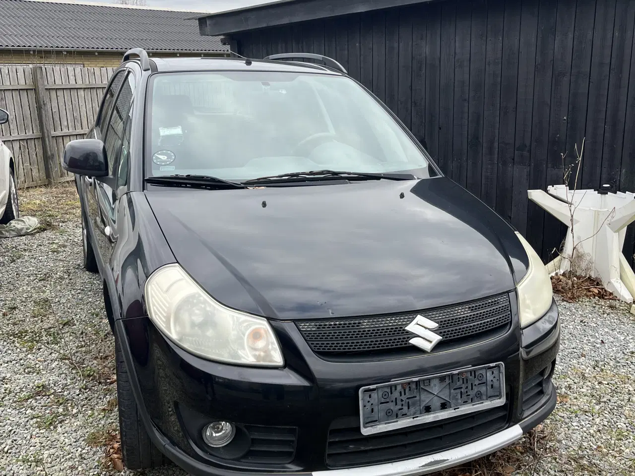 Billede 1 - Suzuki med lavt km tal!