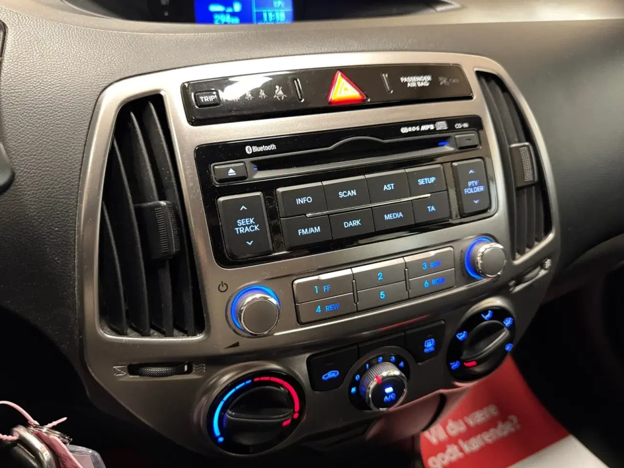 Billede 9 - Hyundai i20 1,25 Classic XTR