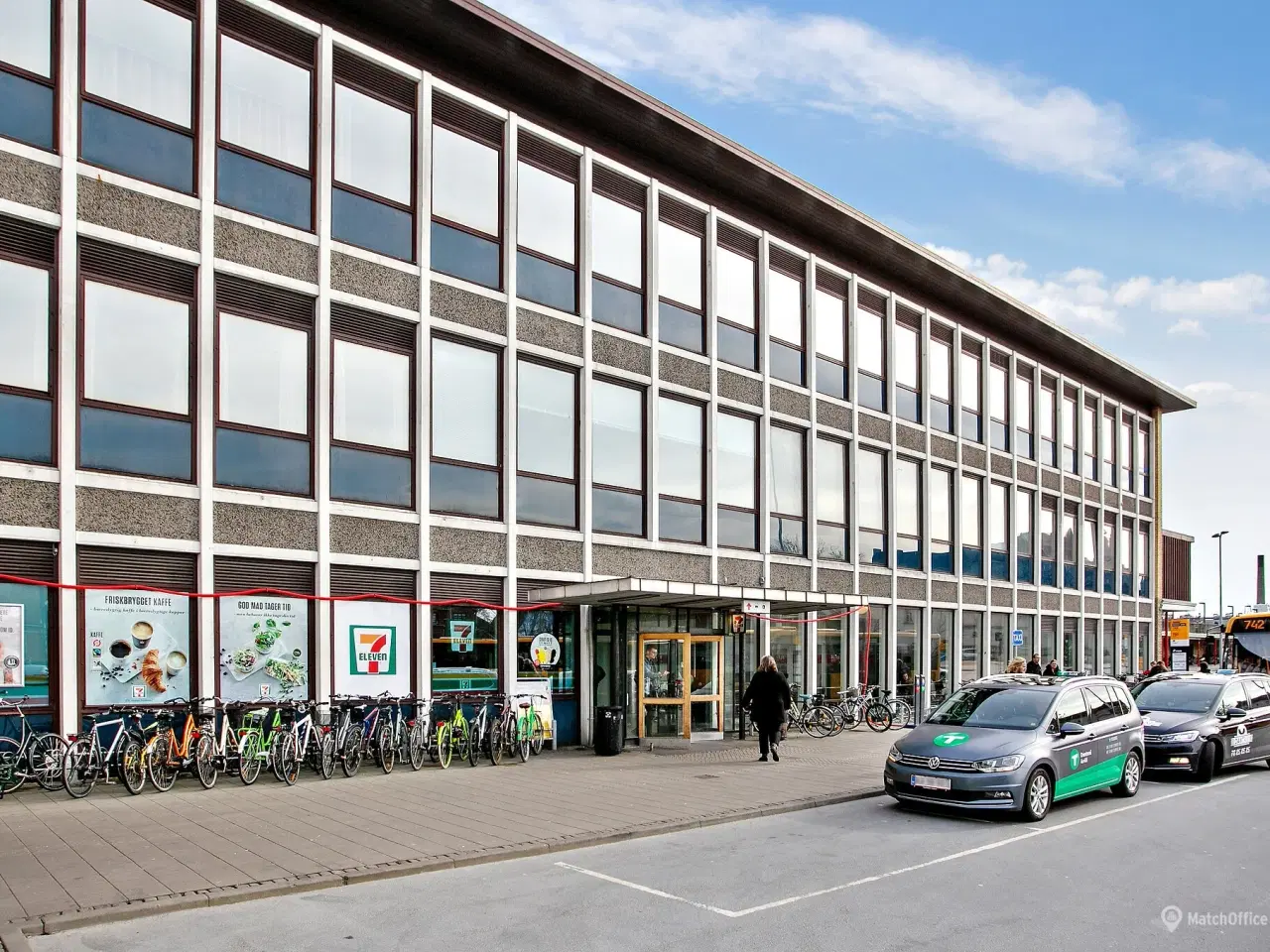 Billede 3 - Gode muligheder på Nykøbing Falster station