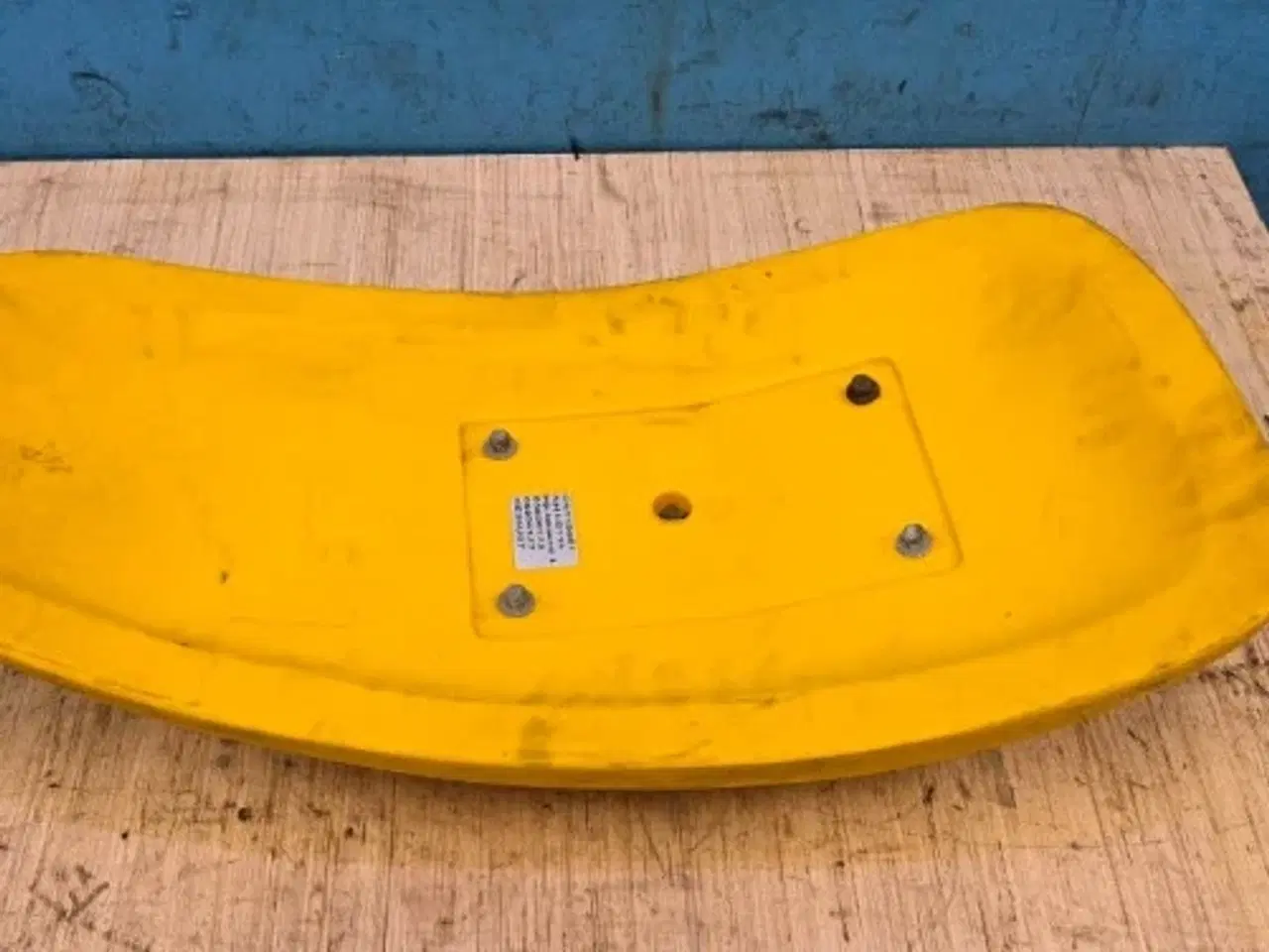 Billede 4 - New Holland LB115 Hjulskærm L. 85806173