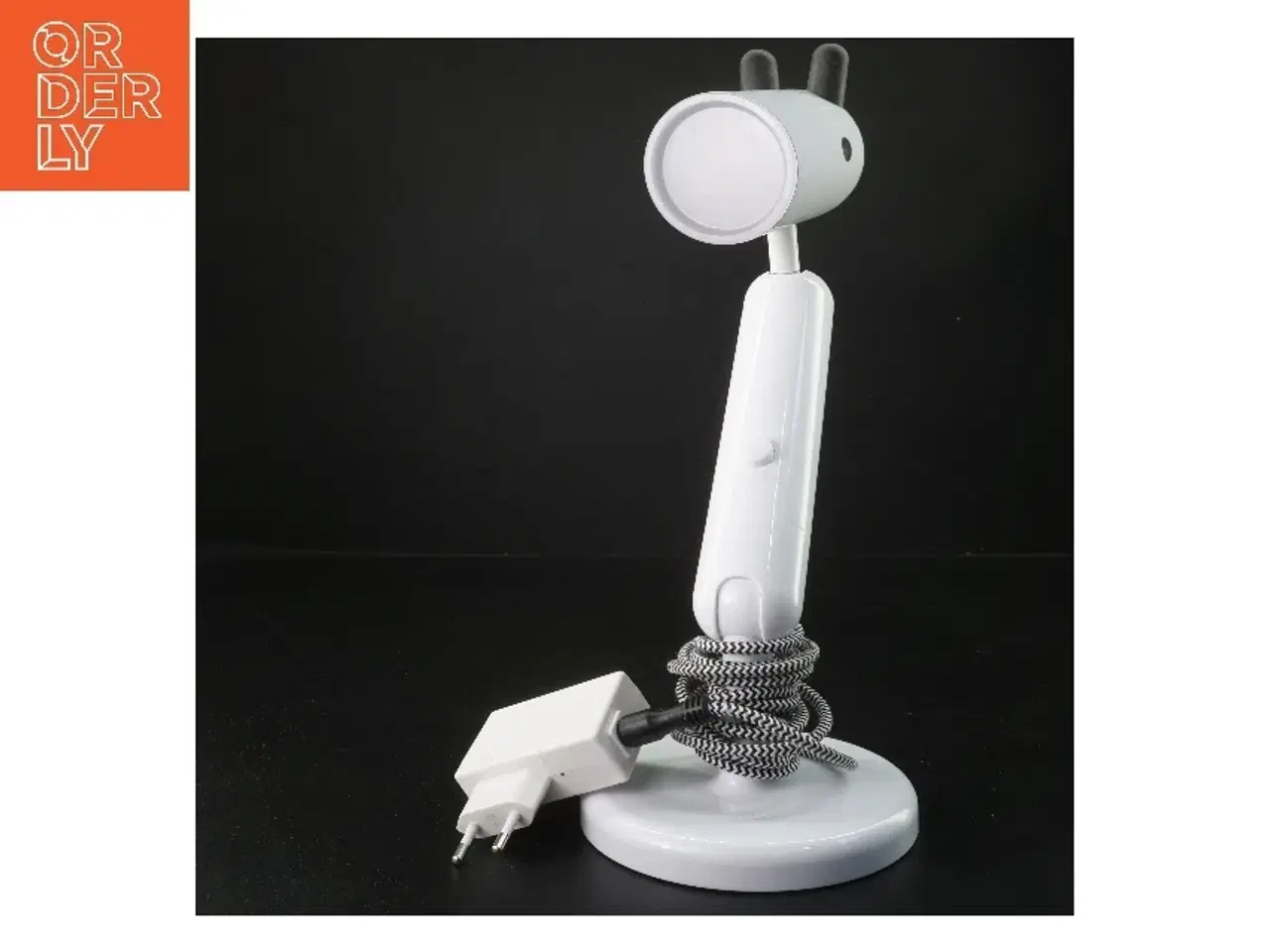 Billede 2 - Hvid bordlampe (str. 39 cm)