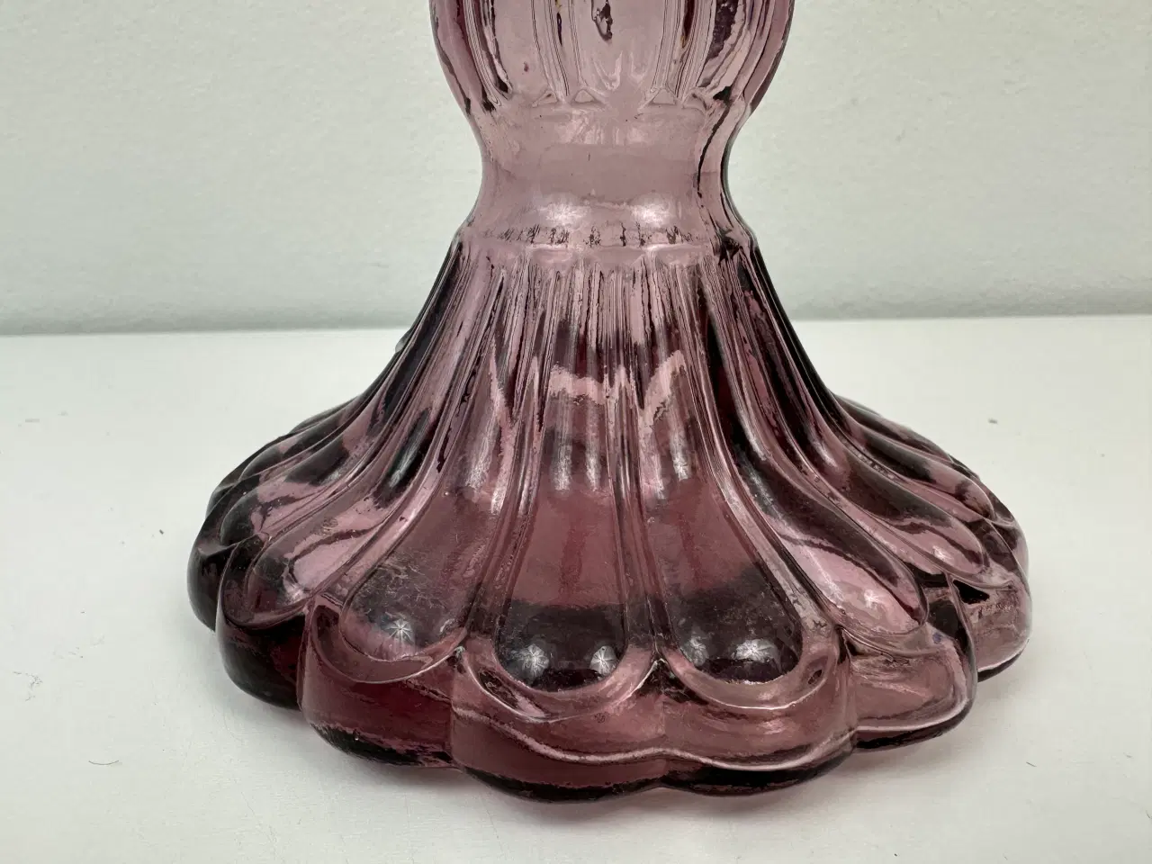 Billede 2 - Ældre vase i glas