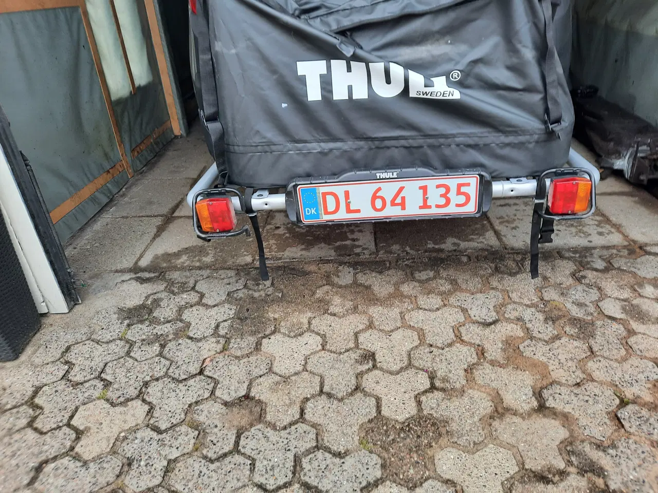 Billede 2 - Thule bagageboks og bagagebærer/ cykelholder  