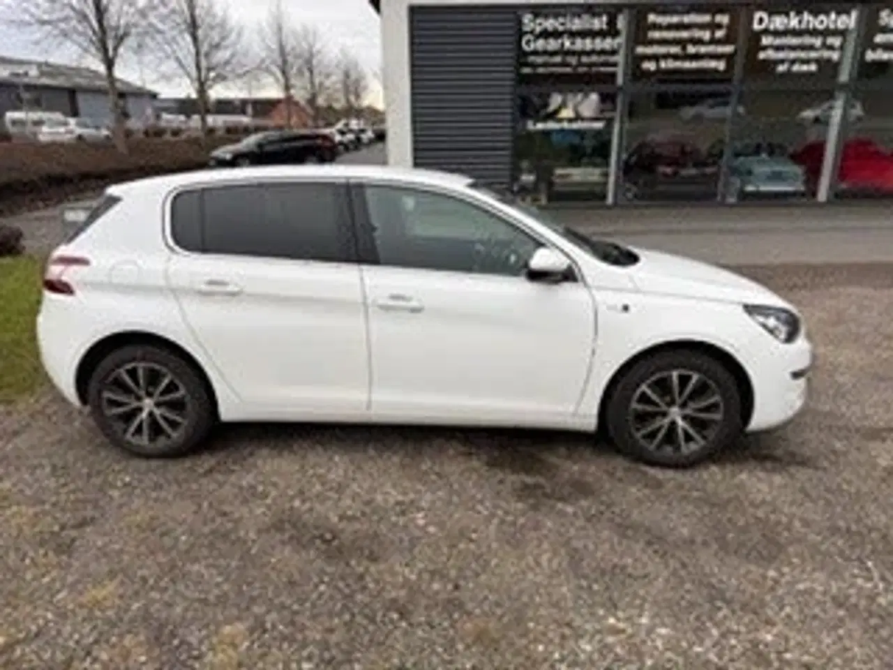 Billede 5 - Peugeot 308 1,2 e-THP 130 Style
