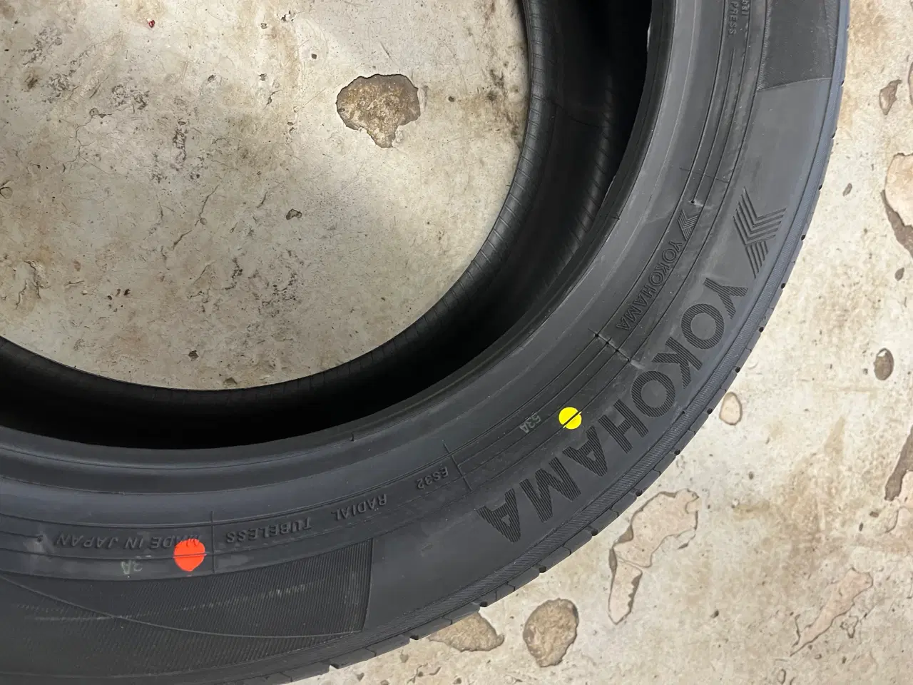 Billede 5 - 215/55-17 Spritnye sommerdæk