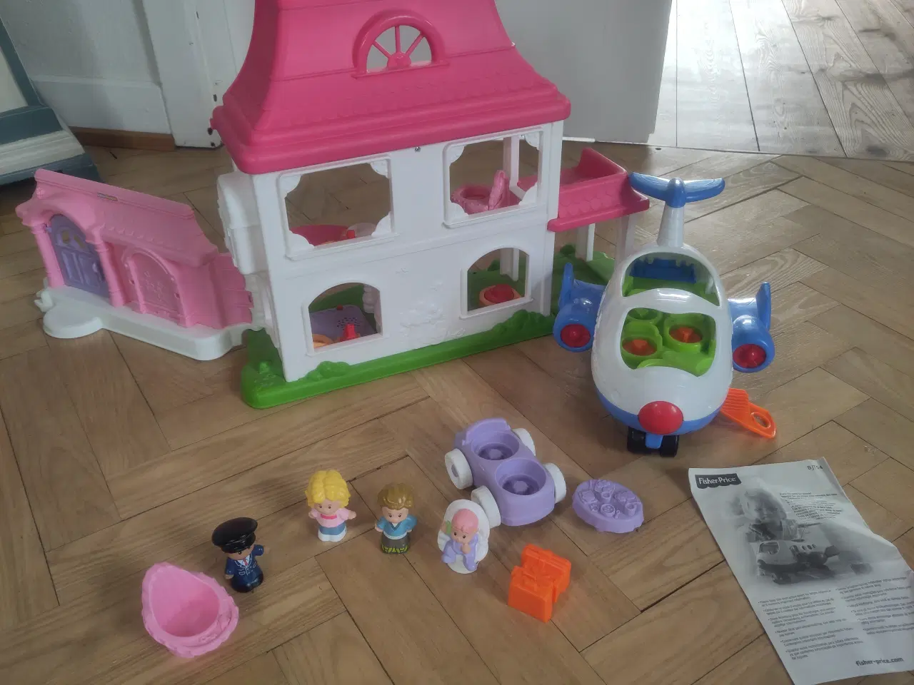 Billede 1 - Fisherprice fly og hus