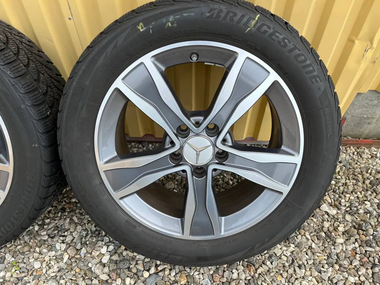 Billede 4 - Originale 17” Mercedes alufælge m/vinterdæk