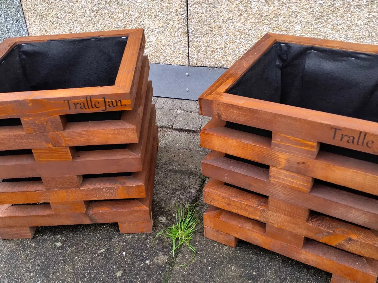 Billede 4 - bænke på mål.