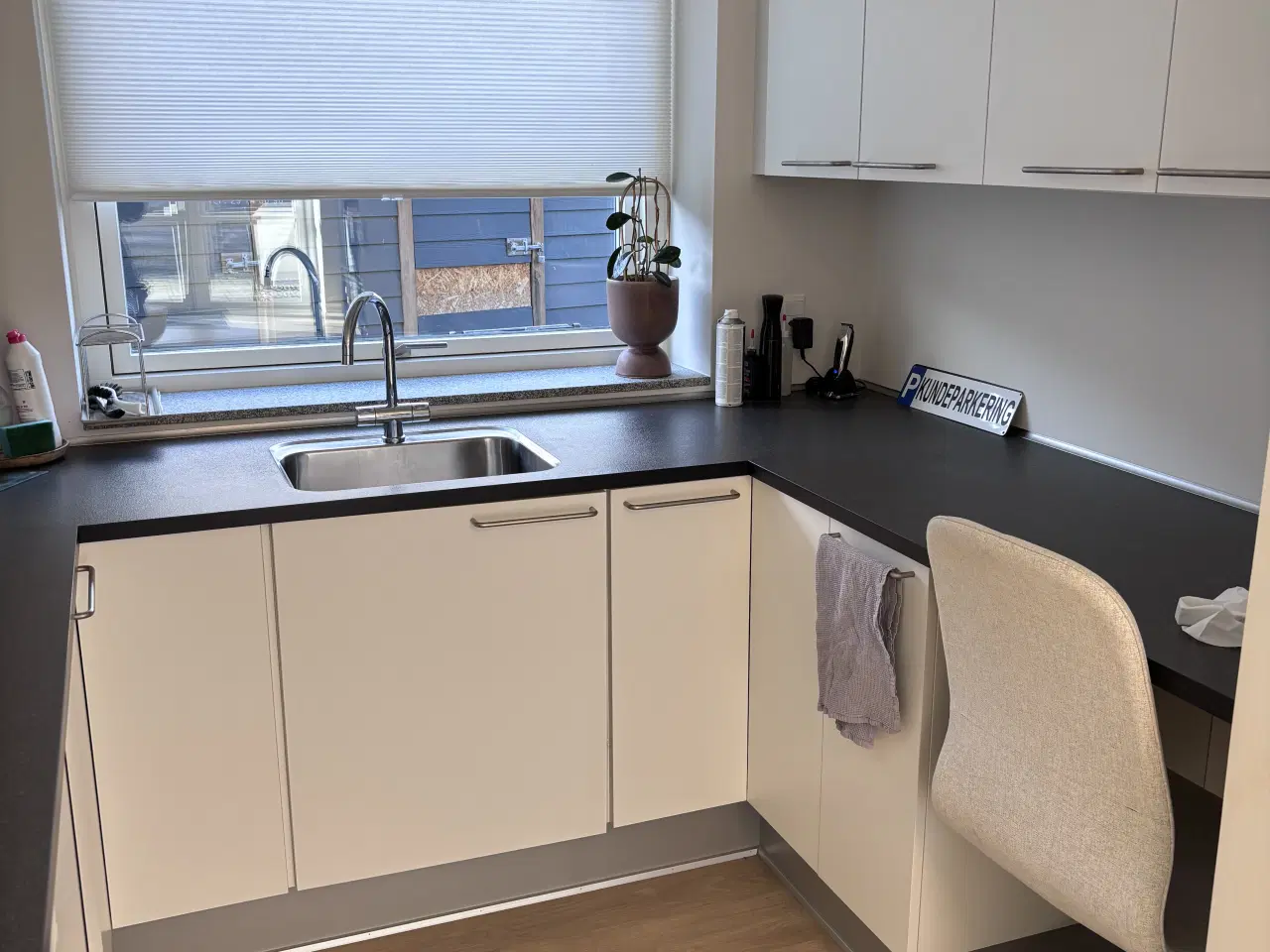 Billede 10 - Frisør salon