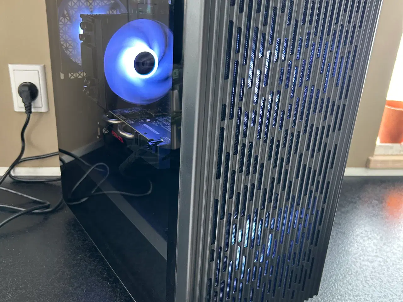 Billede 10 - ✅ Renoveret Gamin-PC – Klar til eSport & RGB-show!