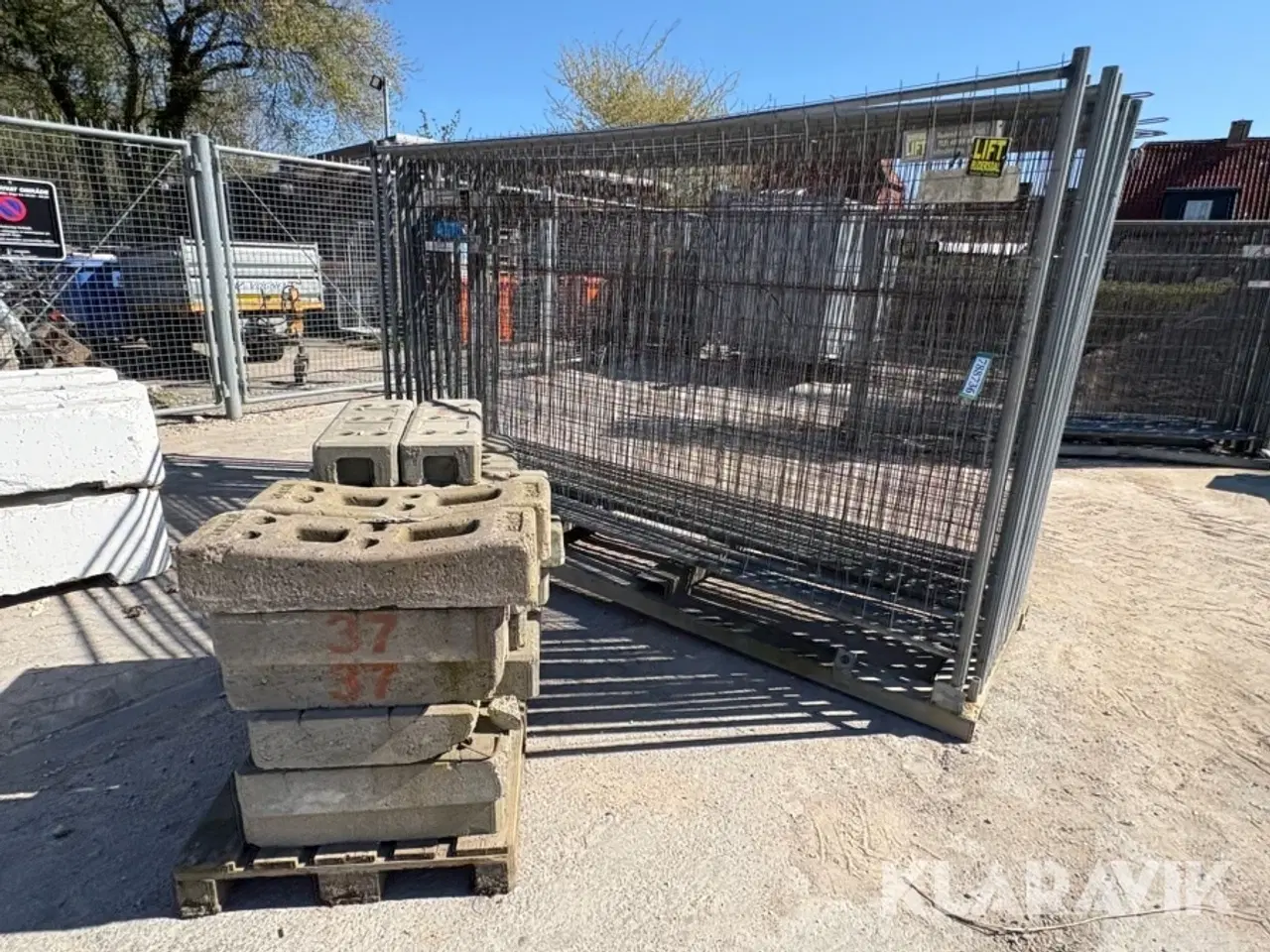 Billede 1 - Byggepladshegn 21 styk og fødder 32 styk