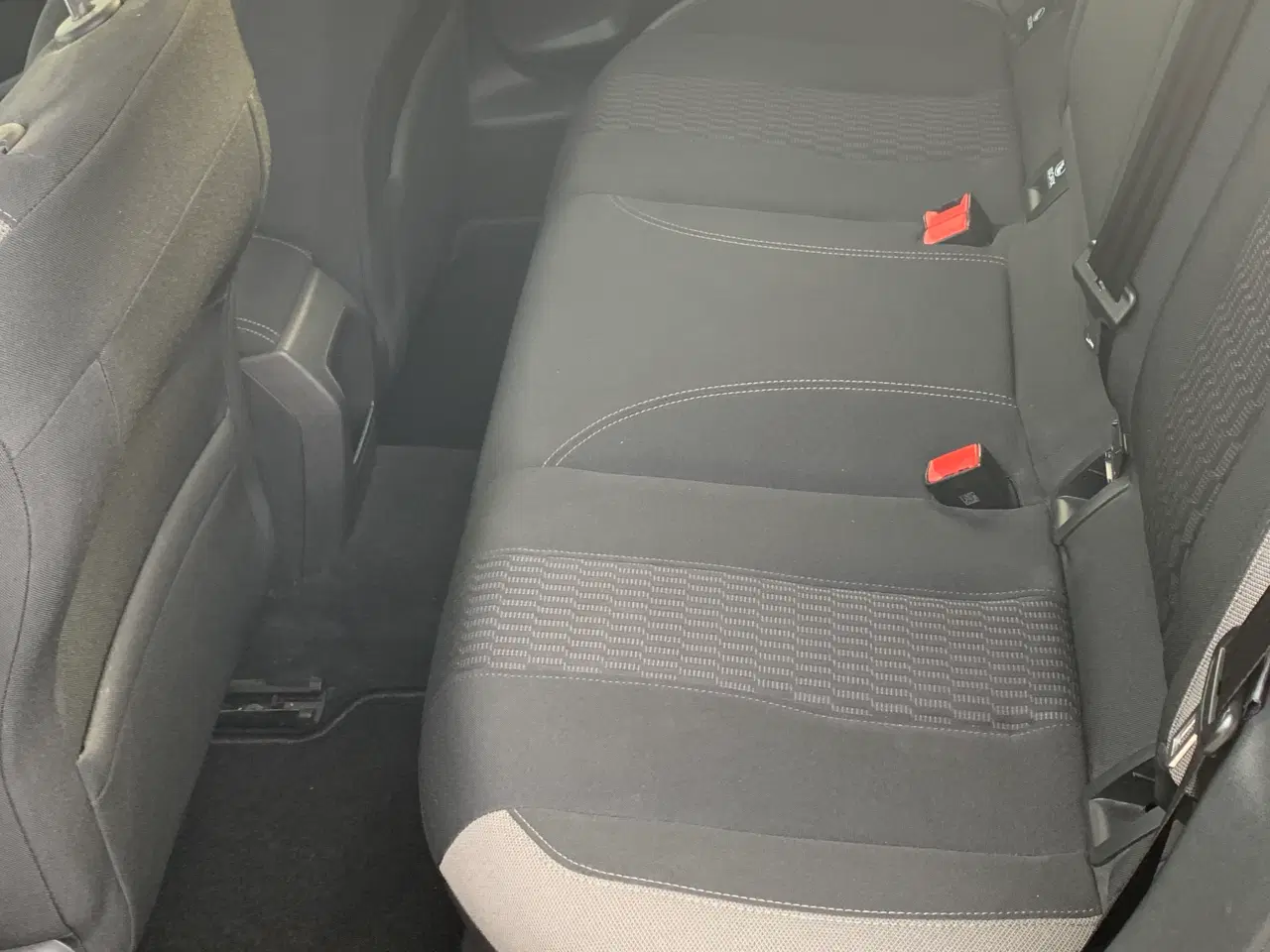 Billede 6 - Peugeot 308 1,6 bluehdi 120kr halvårligt