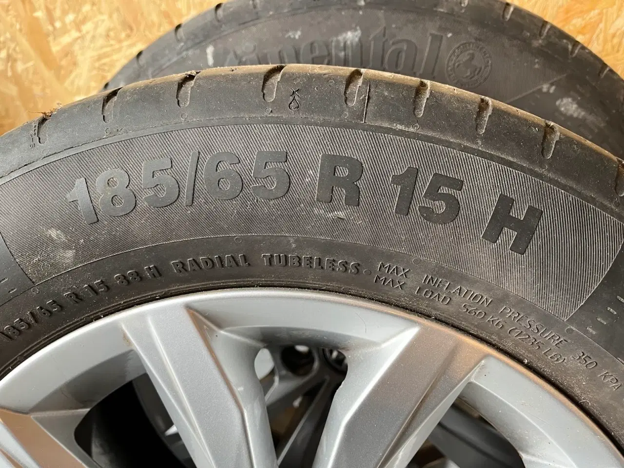 Billede 2 - Originale 15" VW alufælge – Sælges