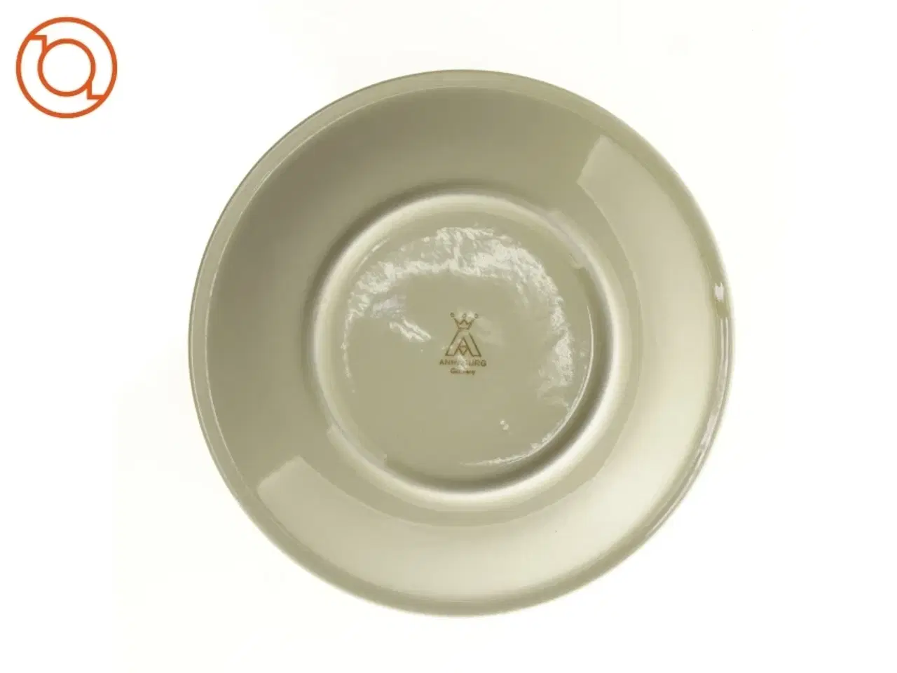 Billede 3 - Tallerken med hjorte motiv fra Annaburg (str. 19 x 19 cm)