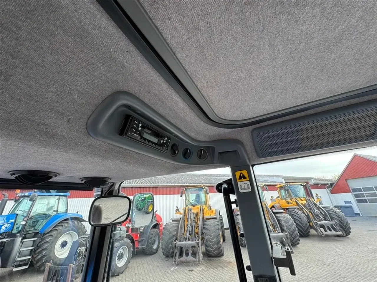 Billede 15 - New Holland TS100 KUN 3900 TIMER! MED VENDEGEAR VED RATTET OG AIRCON!