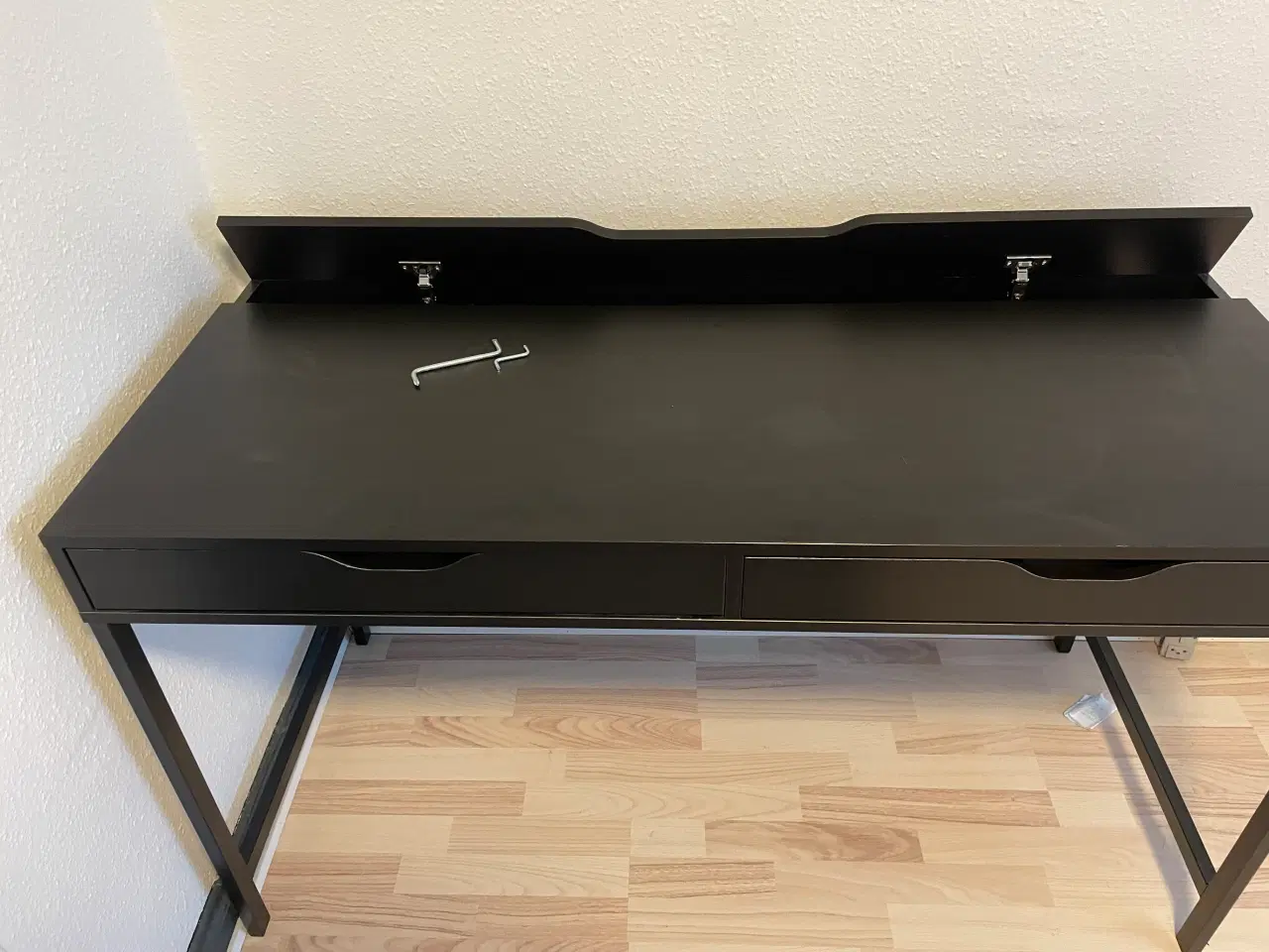 Billede 1 - Ikea Computerbord 