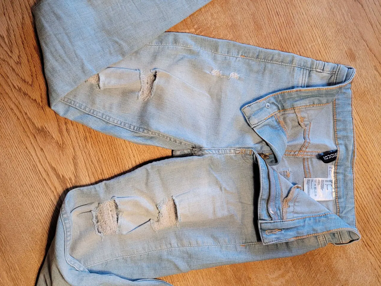 Billede 2 - Bukser, ripped jeans str 34