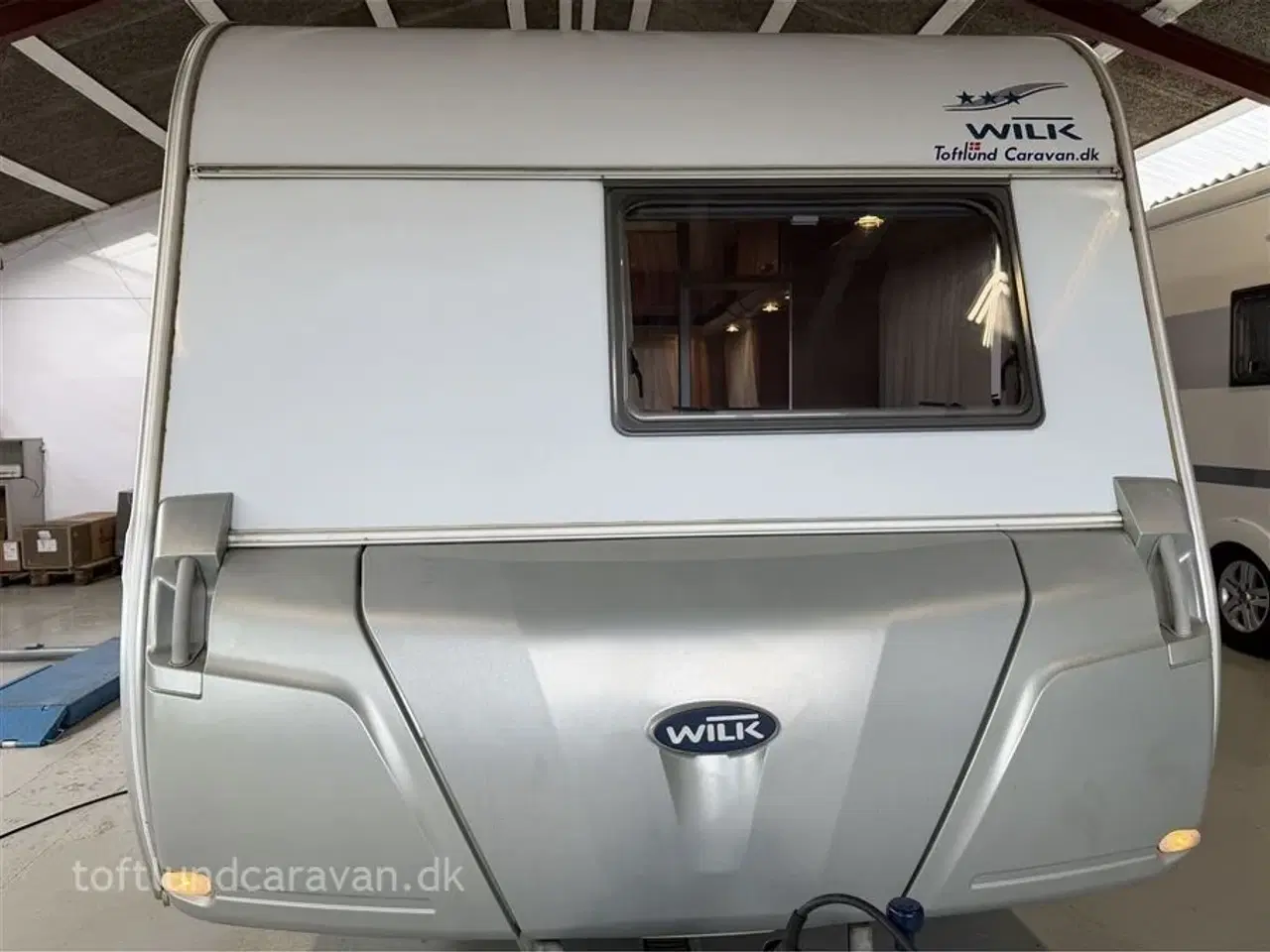 Billede 10 - 2008 - Wilk S3*** 490 HTD 1 ejers, SUPERFLOT med dobbeltseng, m/MOVER, gasbageovn mv. ET GODT TILBUD.