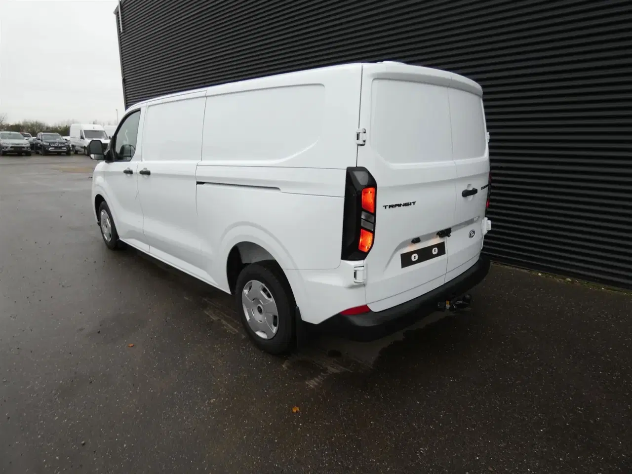 Billede 6 - Ford Transit Custom 300 L2H1 2,0 EcoBlue Trend 136HK Van 8g Aut.