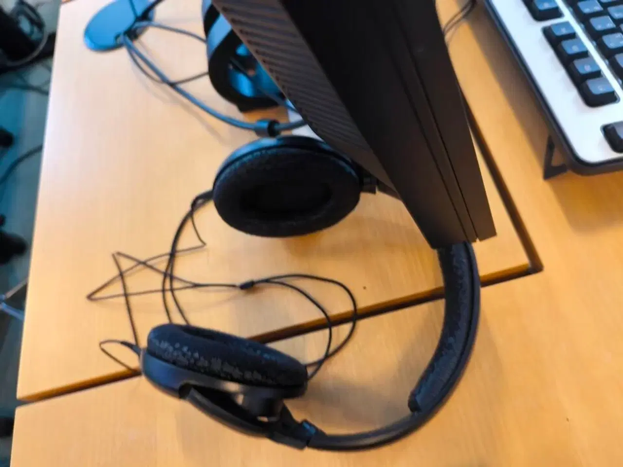 Billede 6 - Skærm 22" m. tastatur HP L2206w (PC medfølger ikke)