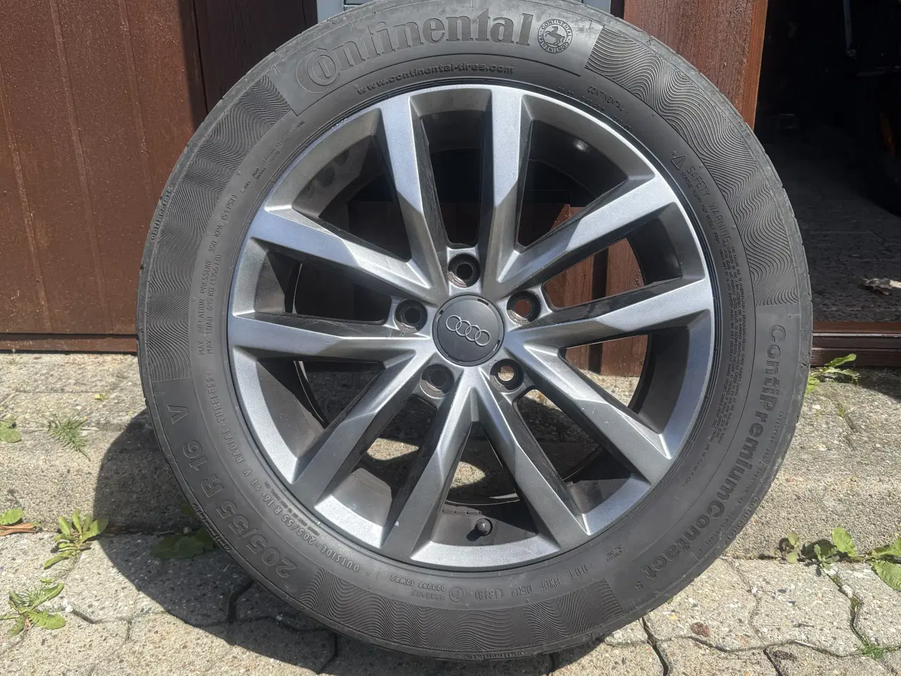 Billede 1 - Originale 16" Audi alufælge