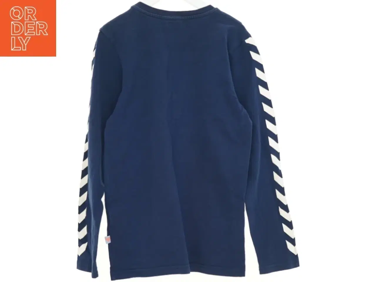 Billede 2 - Bluse fra Hummel (str. 146 cm)