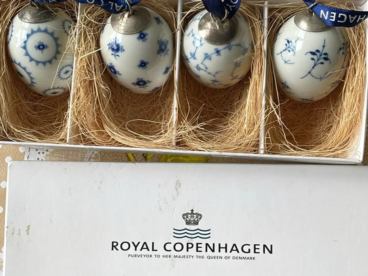 Billede 2 - Smukke Royal Copenhagen påskeæg 