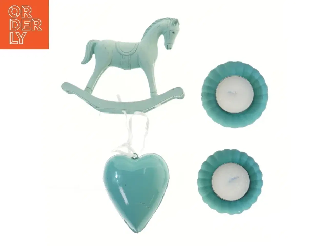 Billede 1 - Dekorativ hest og hjerte med fyrfadslys fra Søstrene Grene (str. 8, 13 og 6,5 cm)