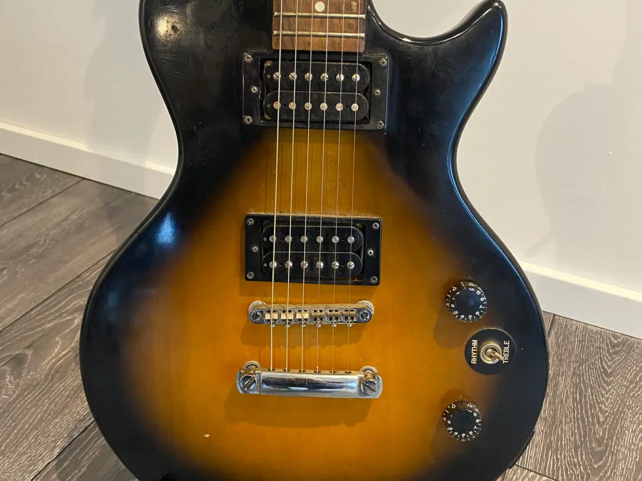 Billede 2 - Epiphone Elektrisk guitar.