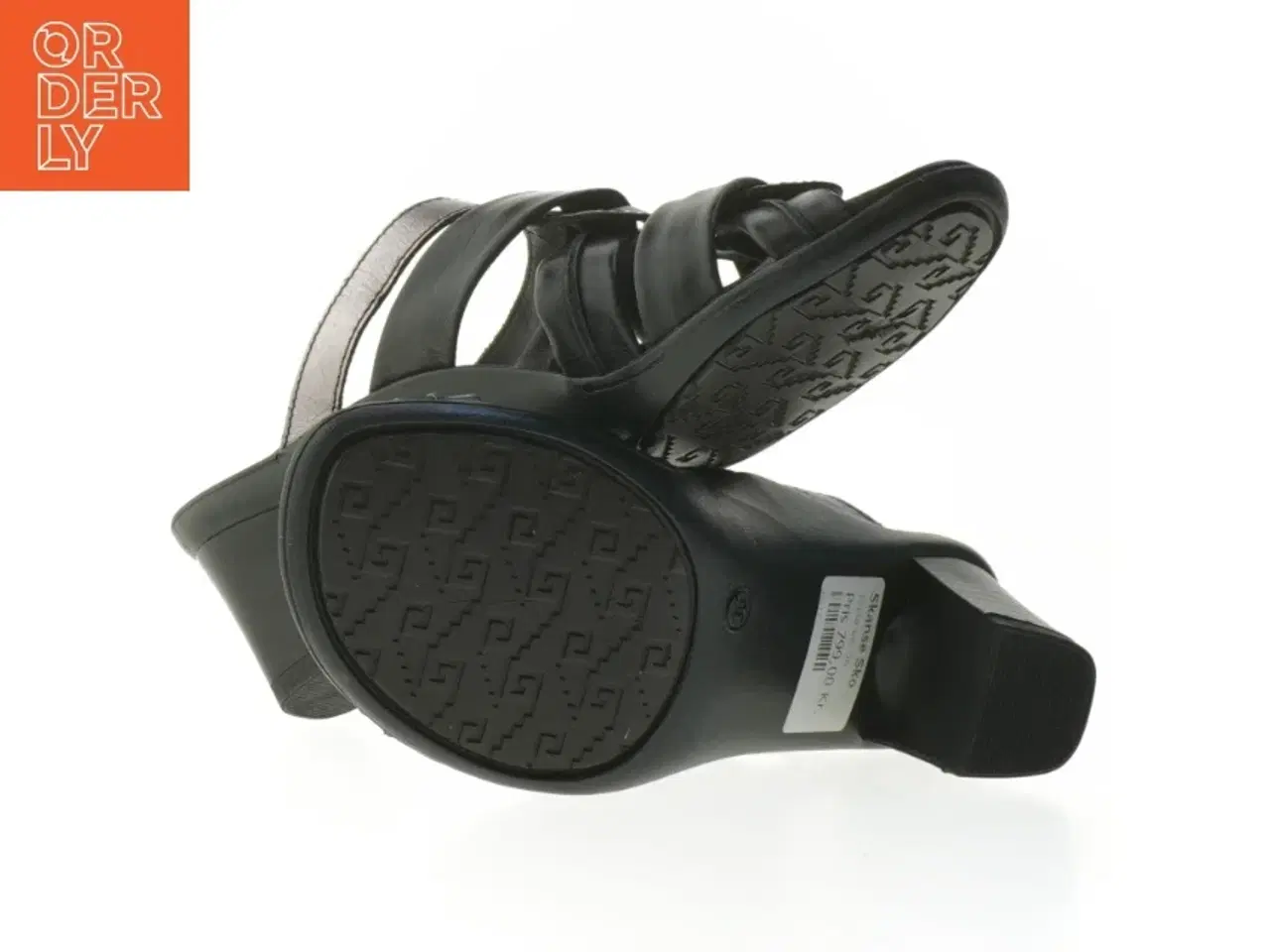 Billede 3 - Ny Sort hæl sandal, størrelse 36 fra Ariva (str. 36 )