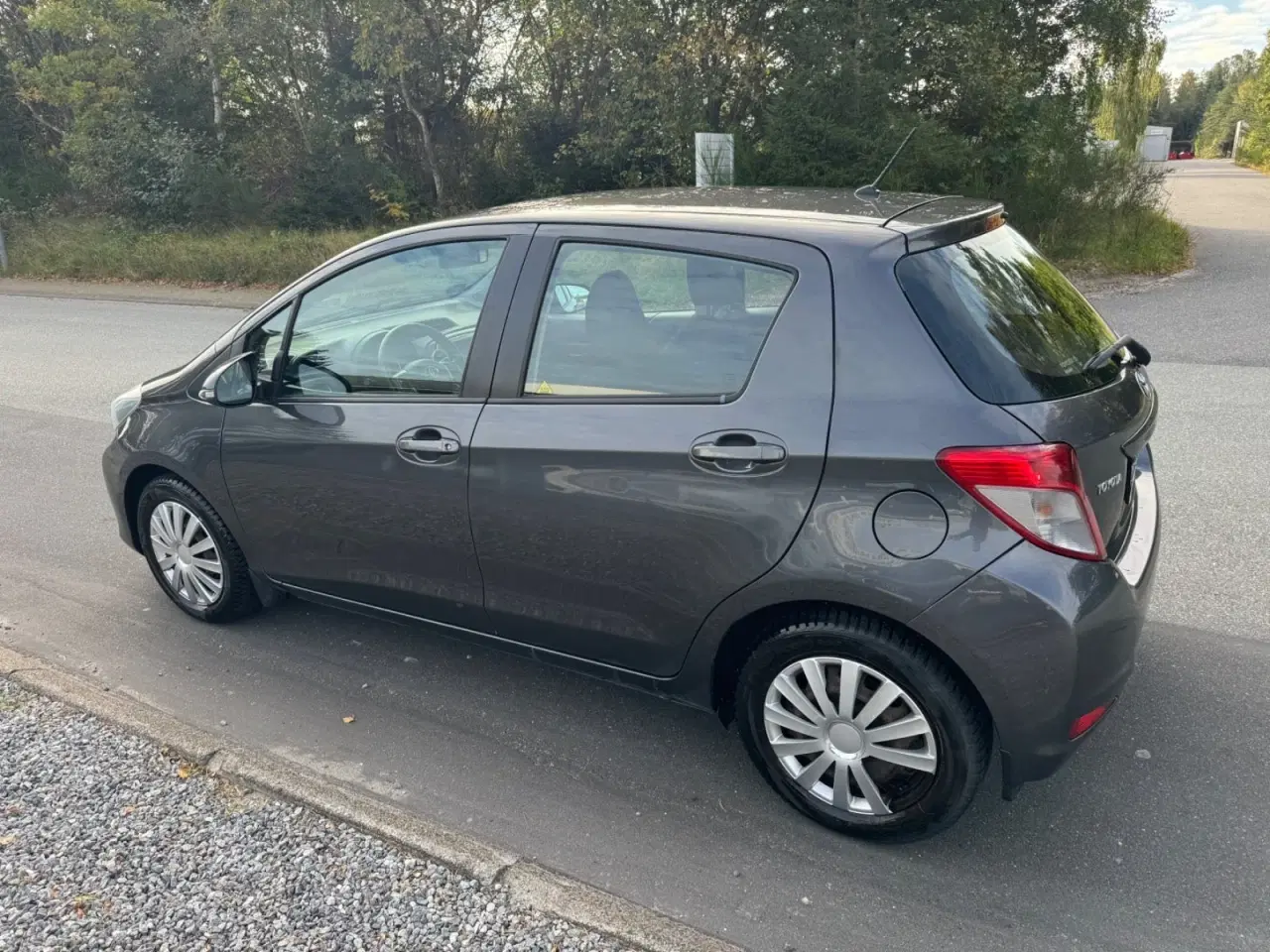 Billede 10 - Toyota Yaris 1,0 VVT-i T2 Touch