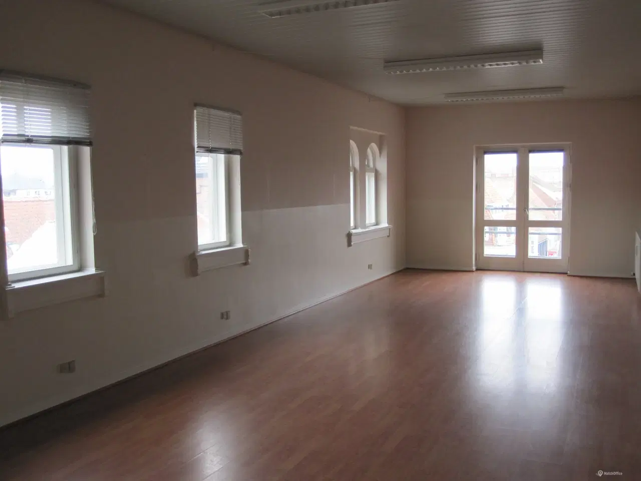 Billede 4 - Unikt erhvervslejemål i Odense C – kontor. showroom eller kreativt lokale i historiske rammer