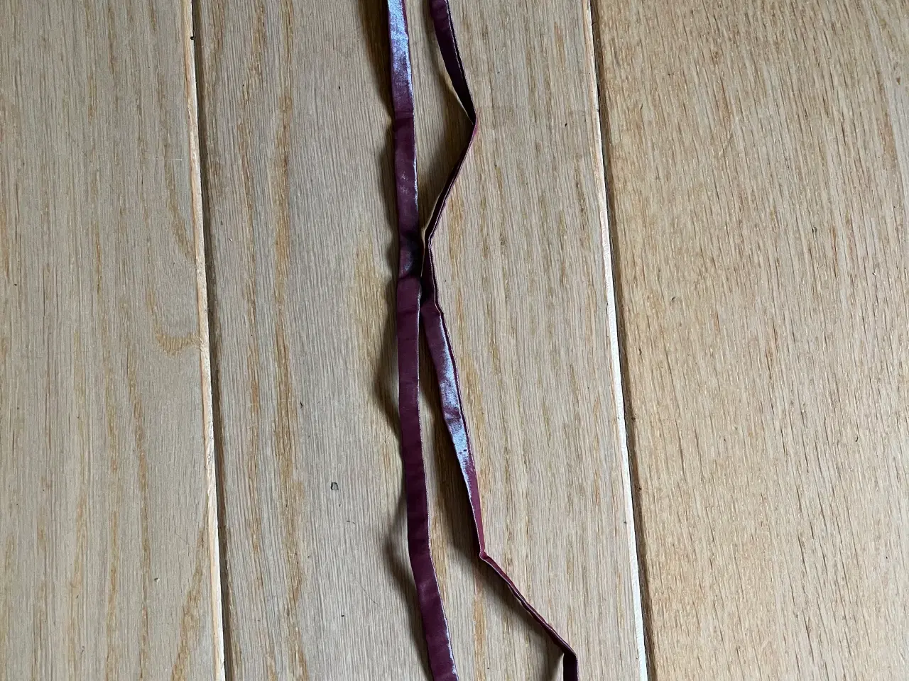 Billede 8 - Gallakjole med smukke detaljer, inkl sjal