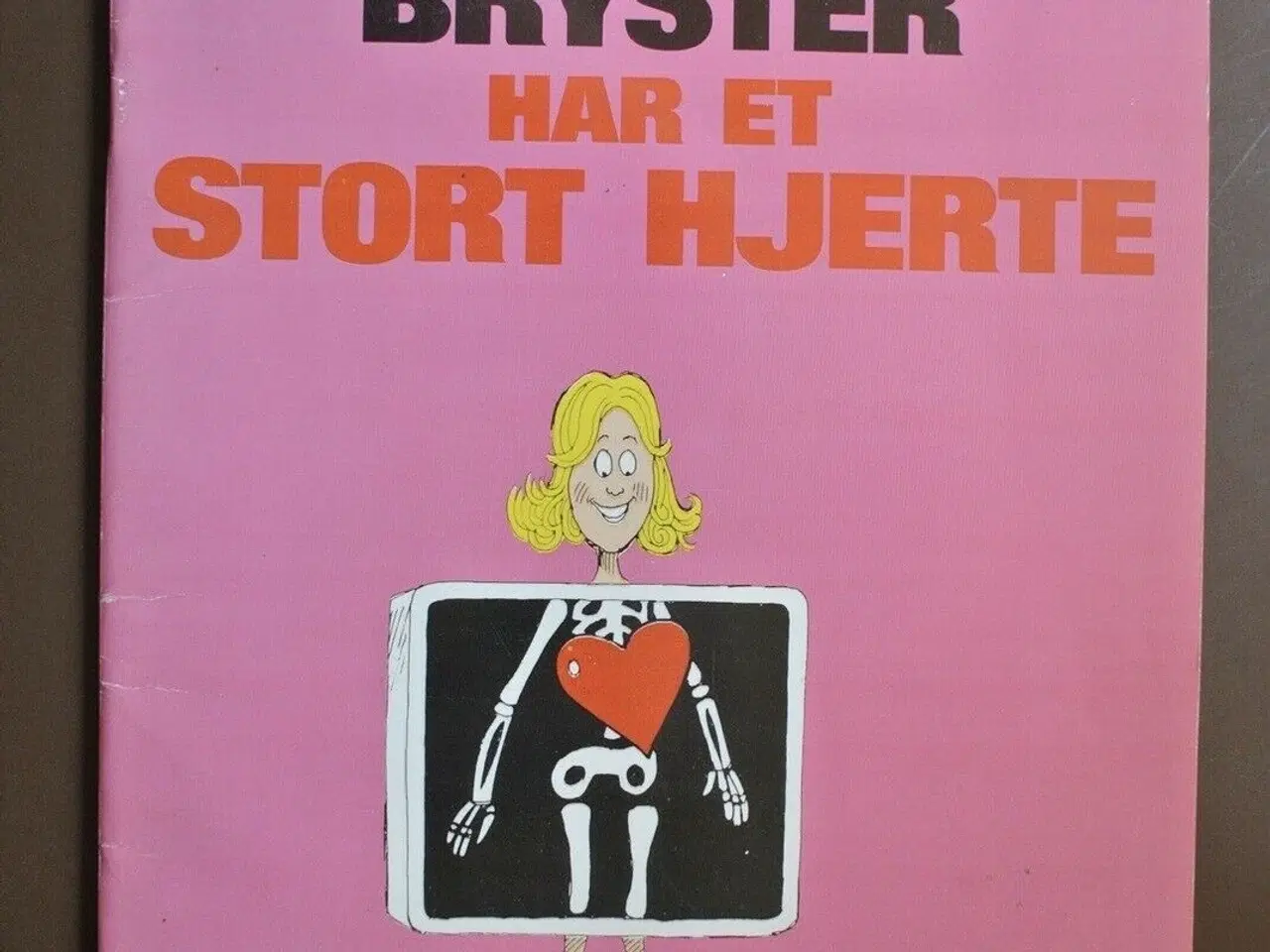 Billede 1 - kvinder med små bryster har et stort hjerte, af he