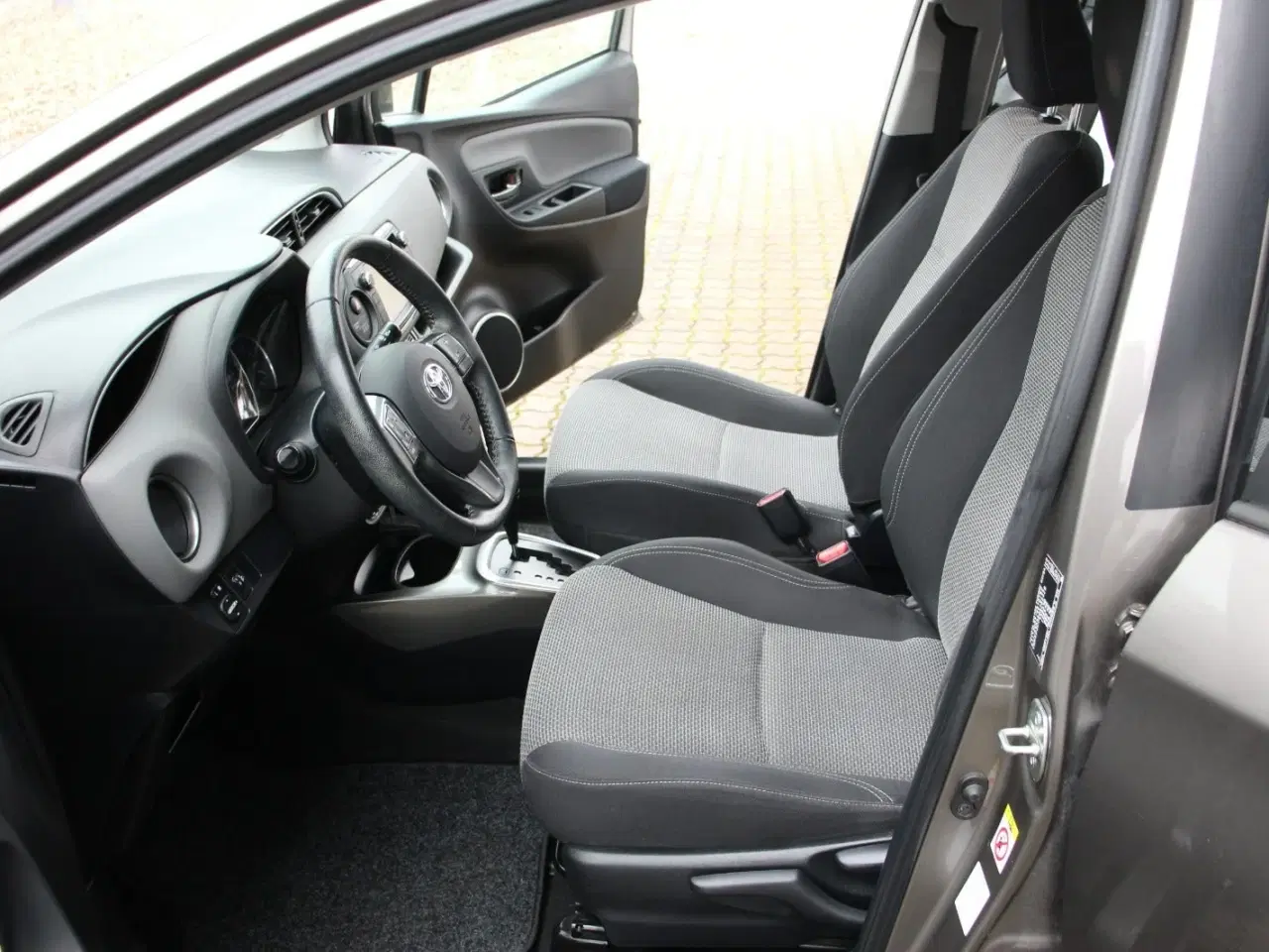 Billede 9 - Toyota Yaris 1,5 Hybrid H2 e-CVT