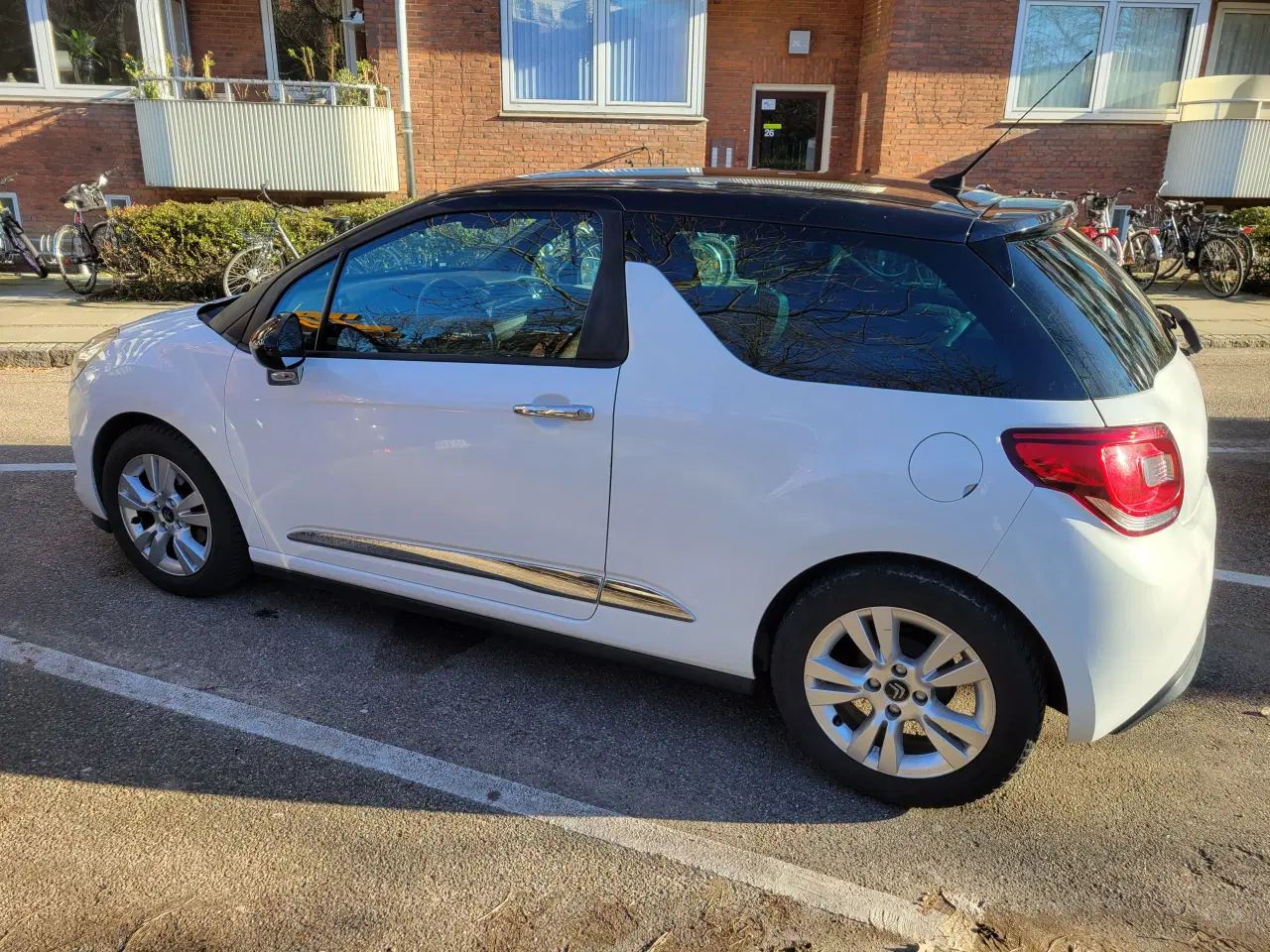 Billede 2 - Citroen DS3 fra 2013, lav KM