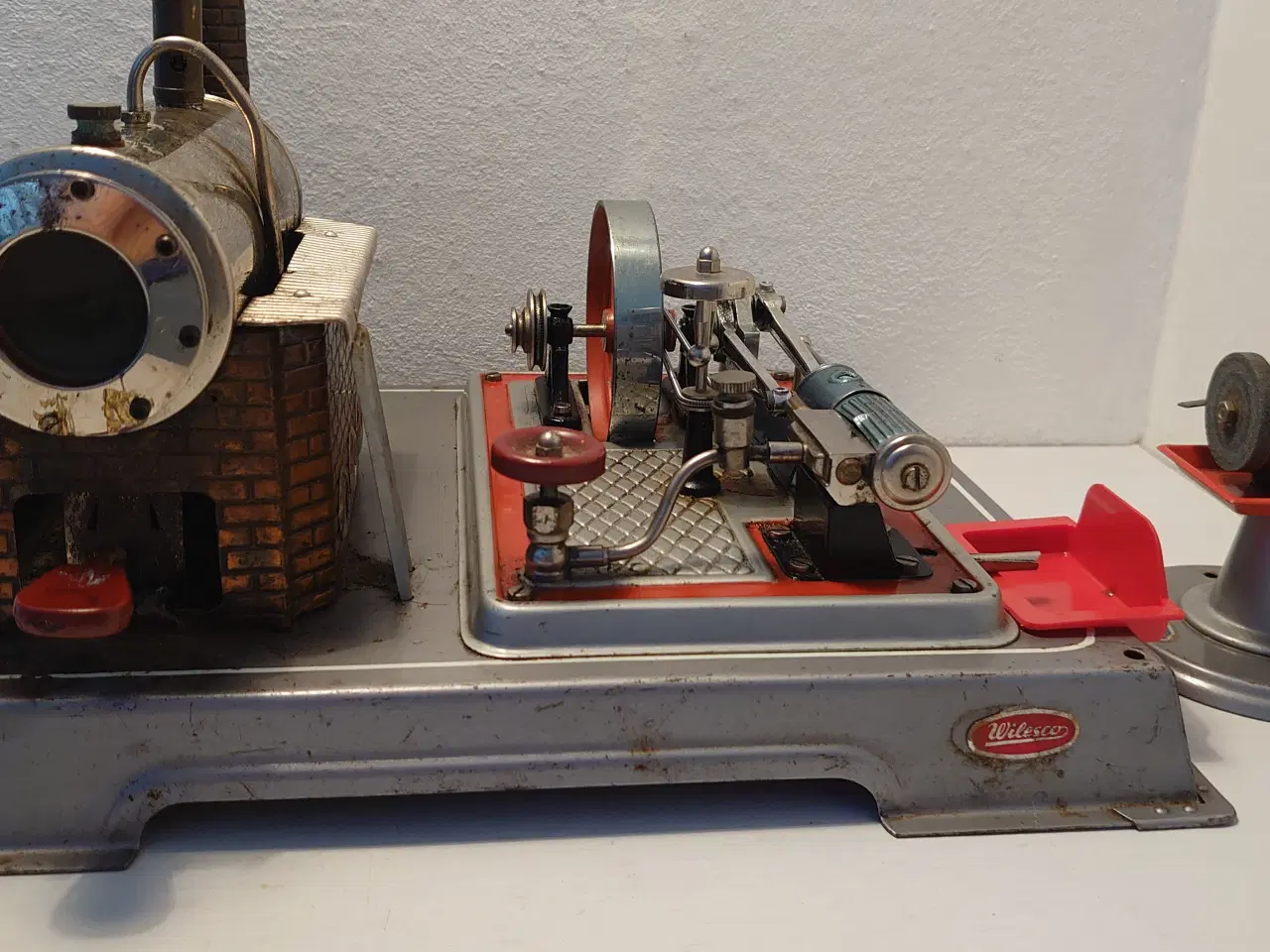 Billede 2 -  Wilesco dampmaskine D16. Afprøvet.Inkl sliber M52