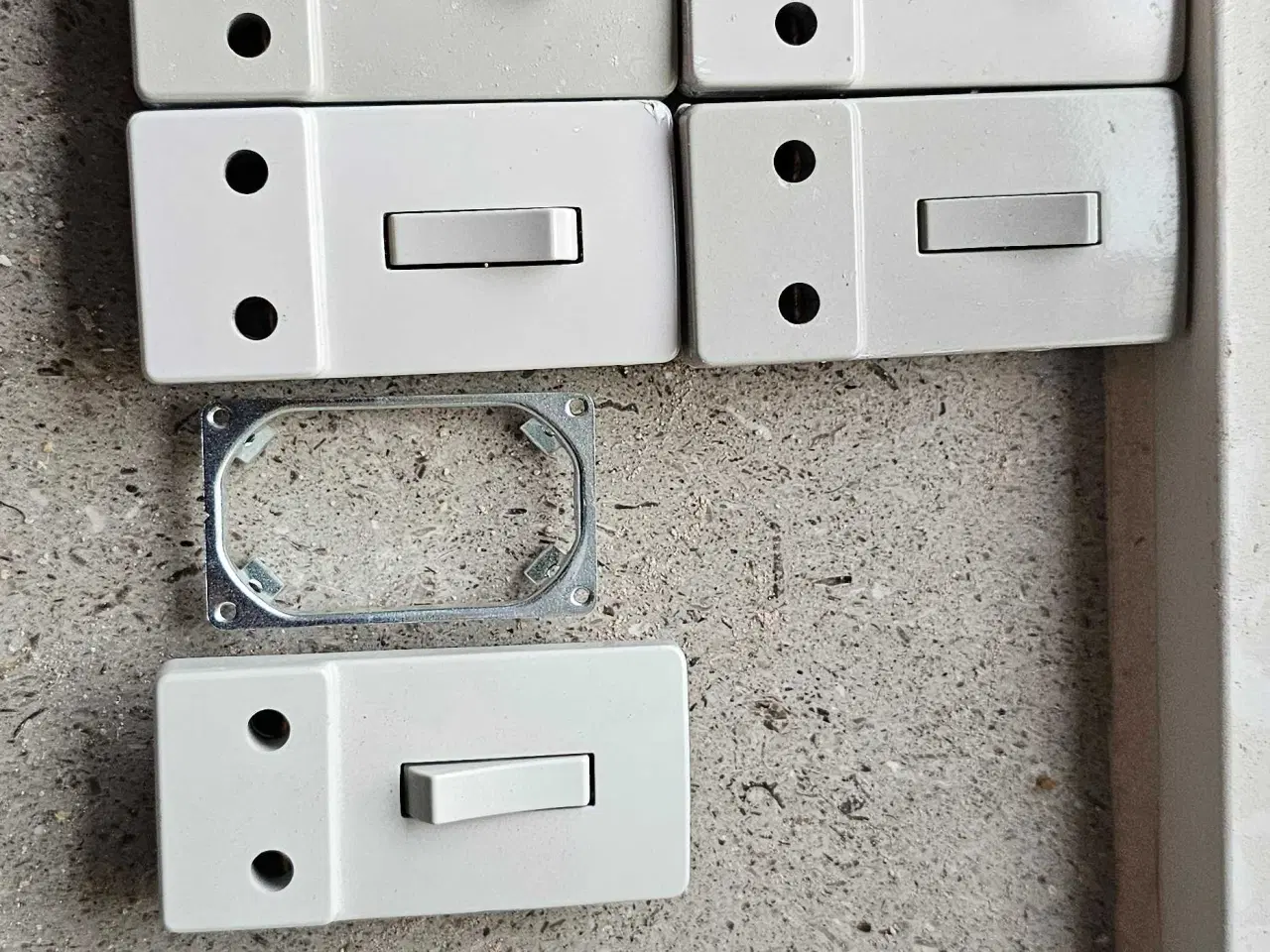 Billede 1 - LK stikkontakter