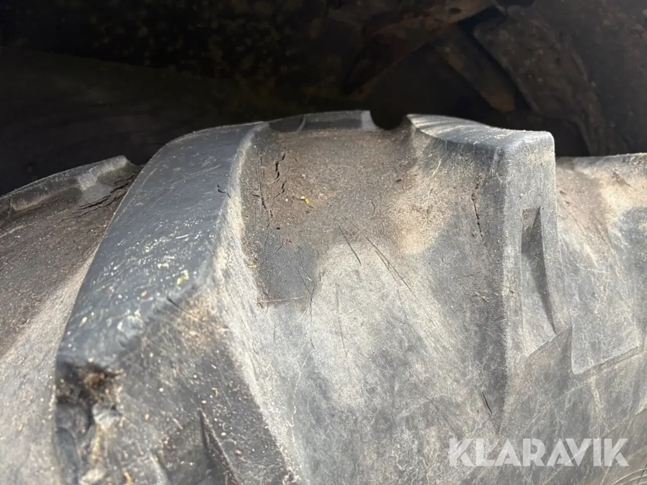 Billede 6 - Traktor Valtra T191LS med flishugger, kran og vogn