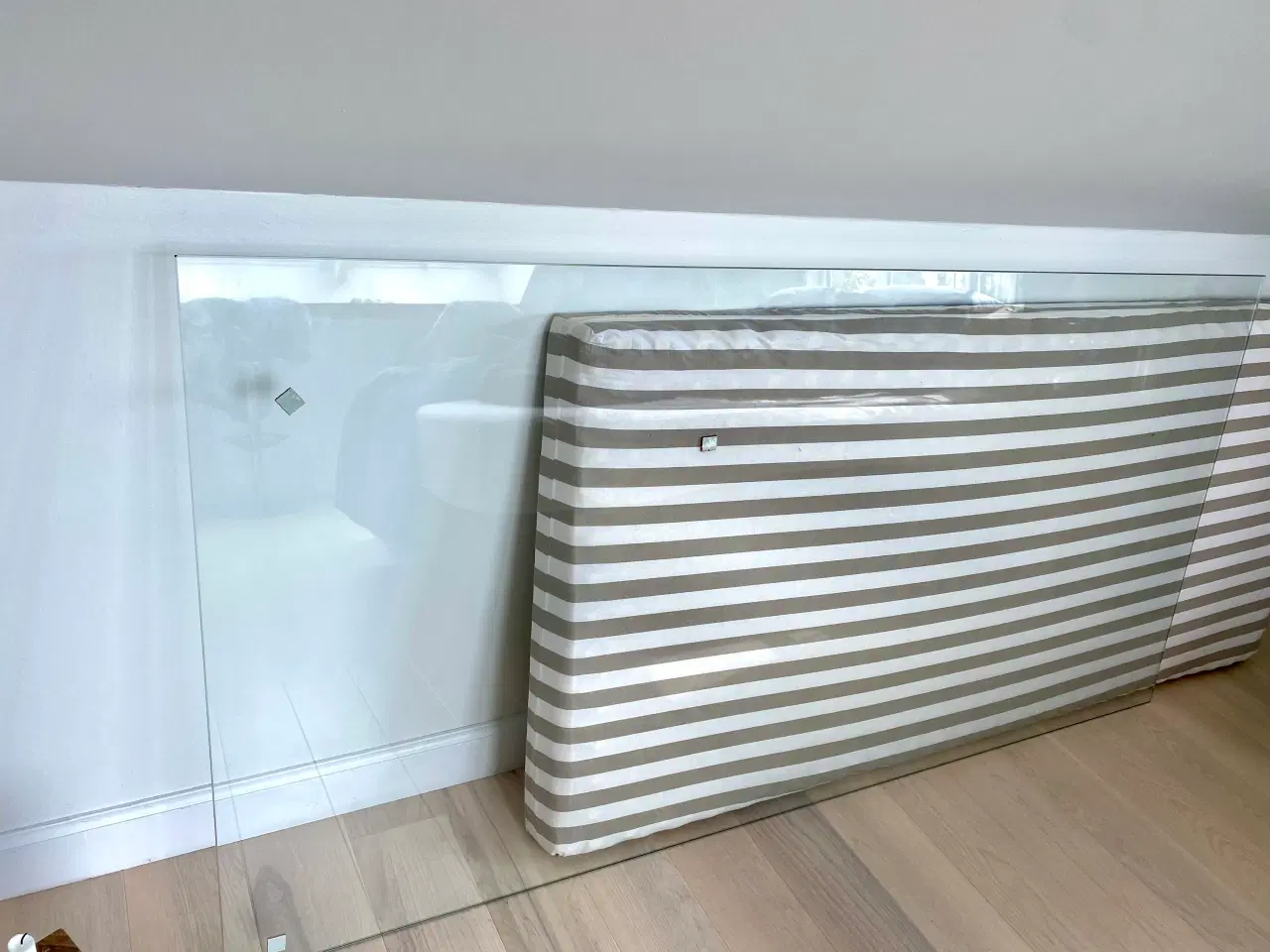 Billede 4 - Ny pris på Bruservæg i hærdet glas