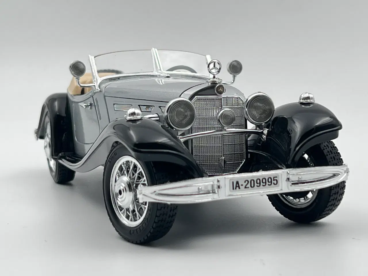 Billede 8 - 1936 Mercedes-Benz 500K Roadster 1:18 (1:20)